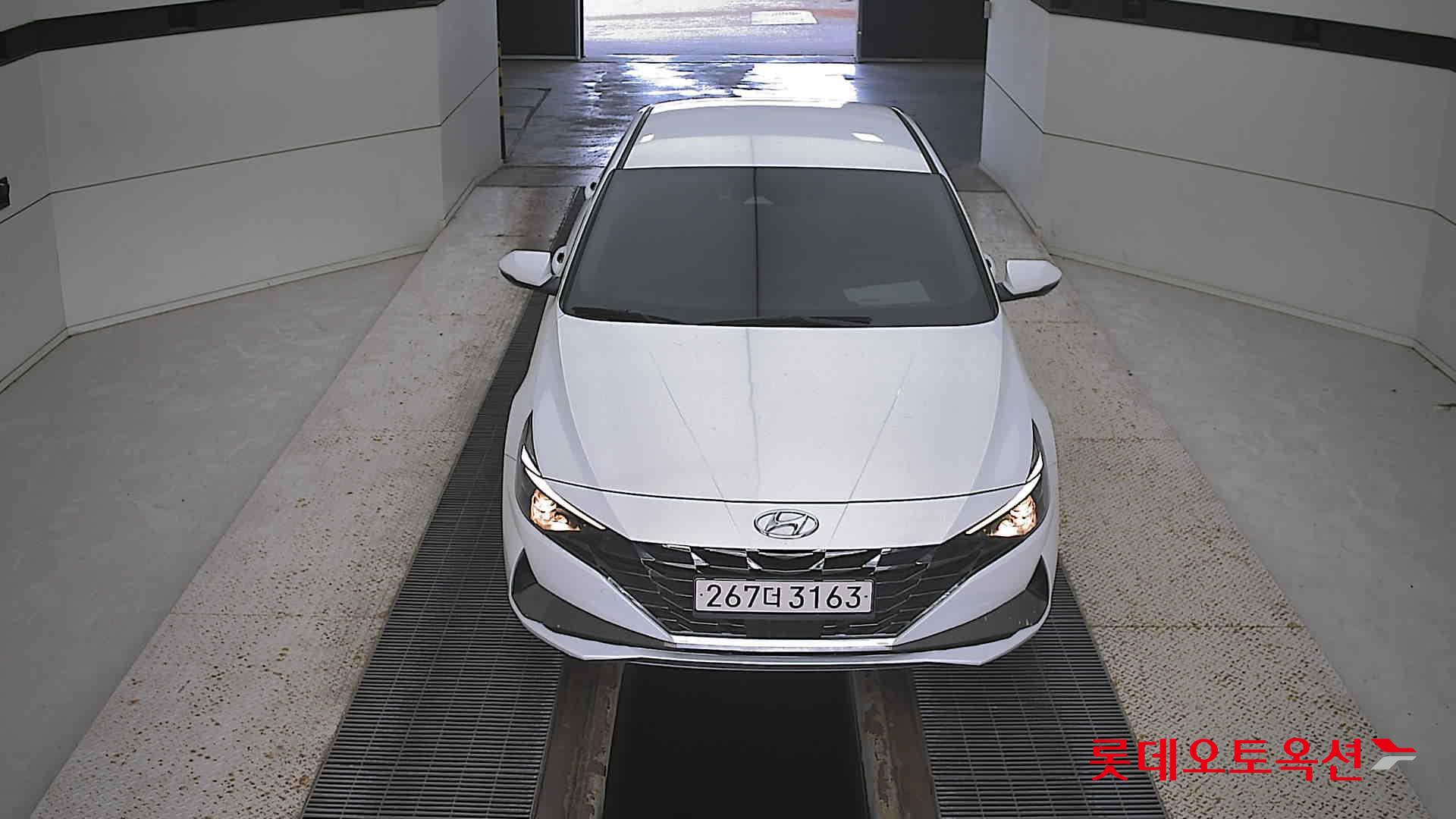 Hyundai Avante Hybrid id 3062750 из Кореи 8