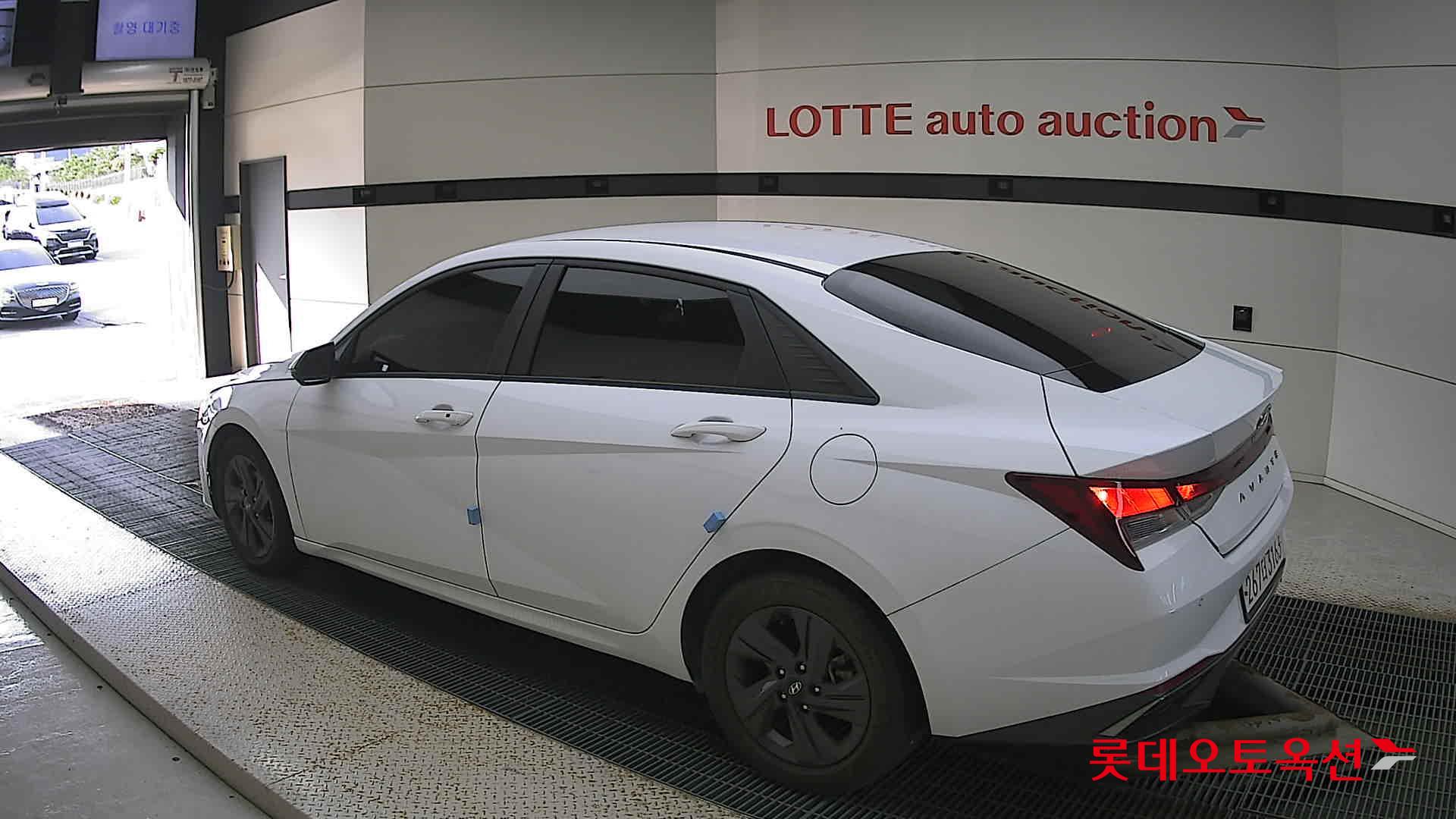 Hyundai Avante Hybrid id 3062750 из Кореи 10