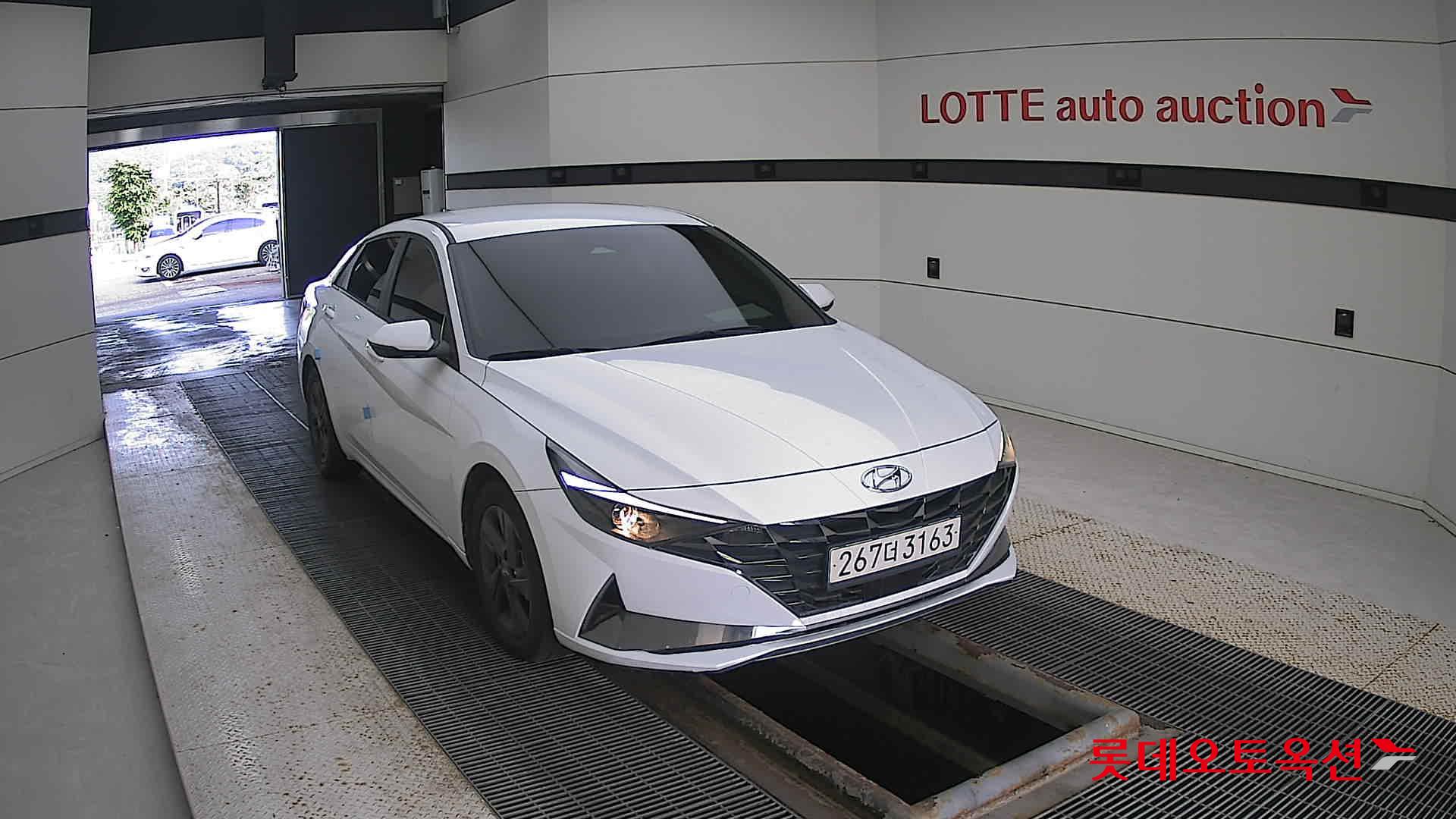 Hyundai Avante Hybrid id 3062750 из Кореи 15