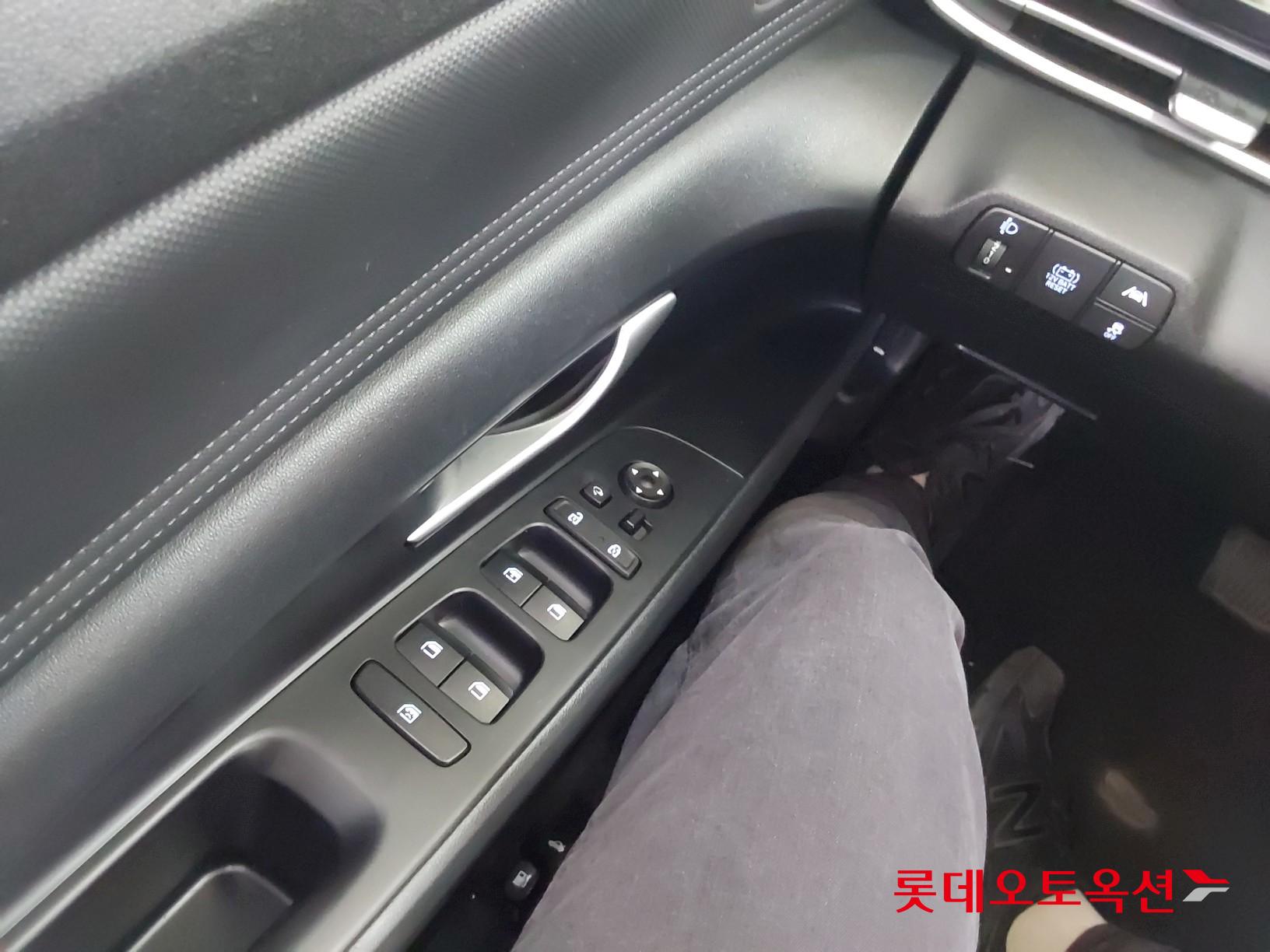 Hyundai Avante Hybrid id 3062750 из Кореи 28