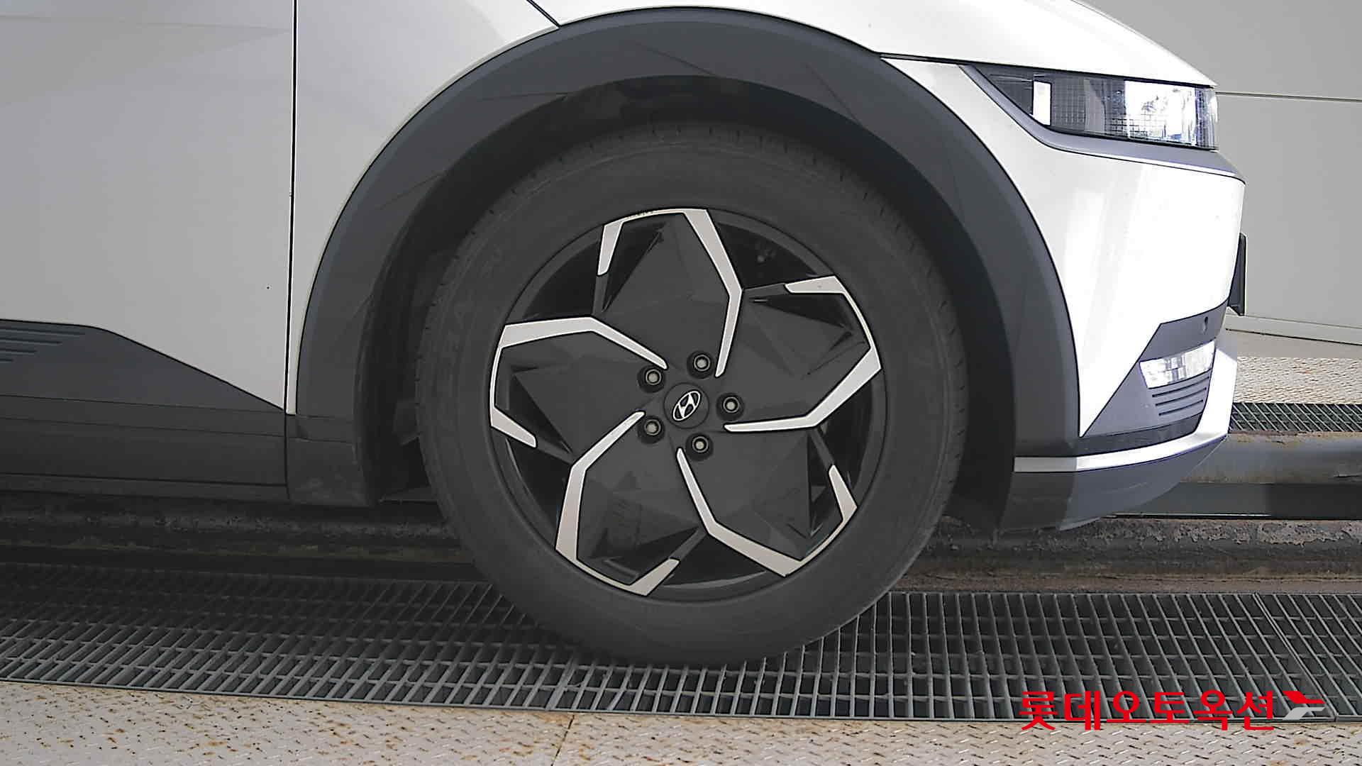 Hyundai IONIQ 5 id 3057619 из Кореи 23