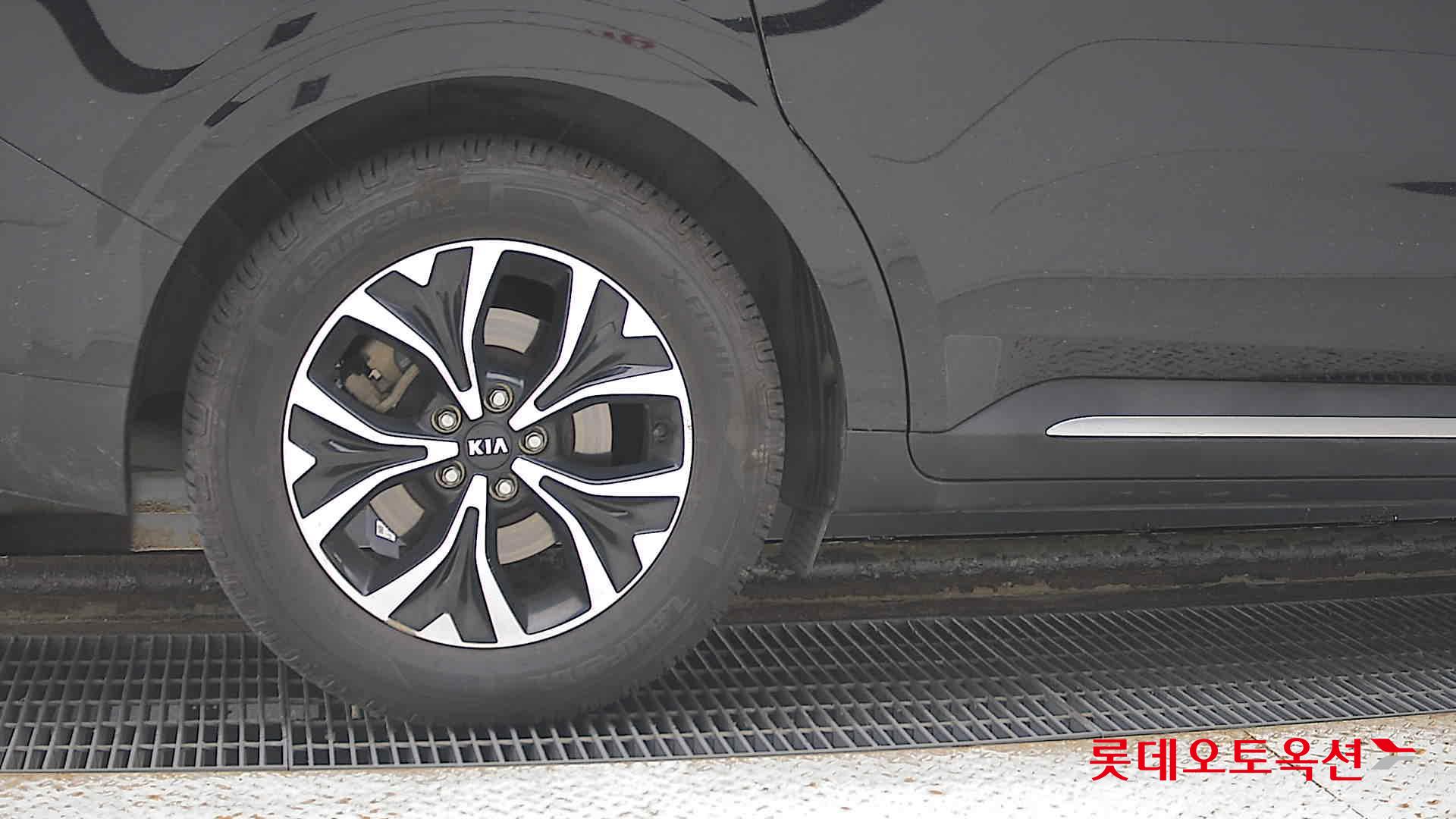 Kia Carnival id 3062792 из Кореи 24