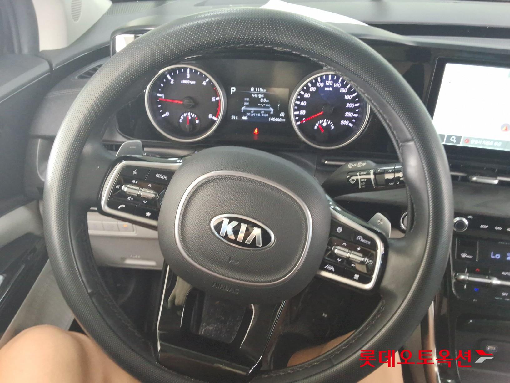 Kia Carnival id 3062792 из Кореи 29