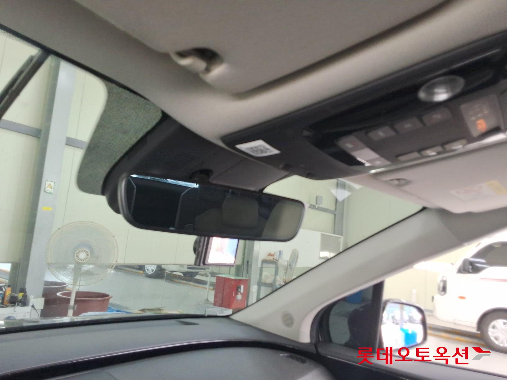 Kia Carnival id 3062792 из Кореи 32