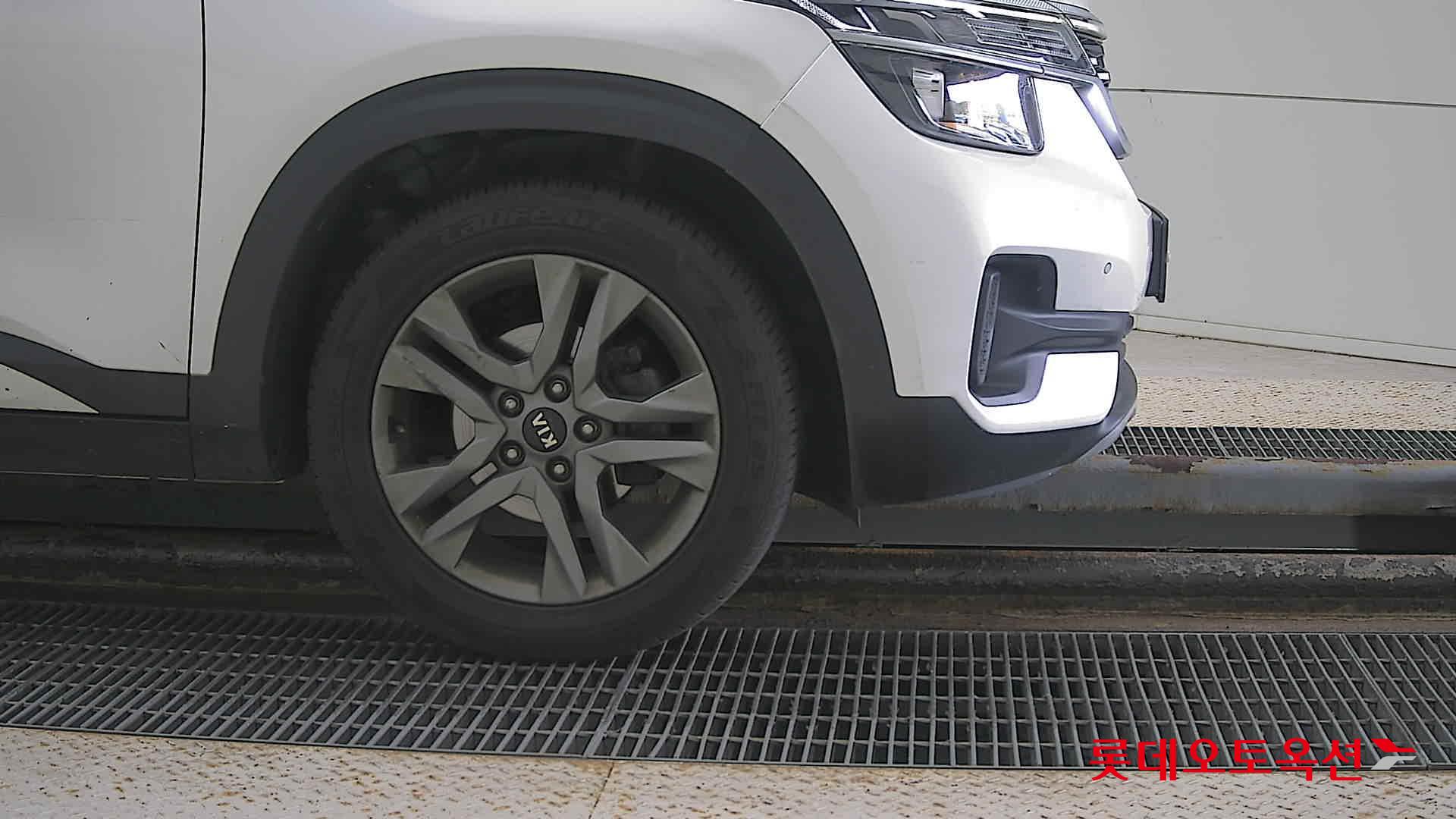 Kia Seltos id 3062760 из Кореи 23