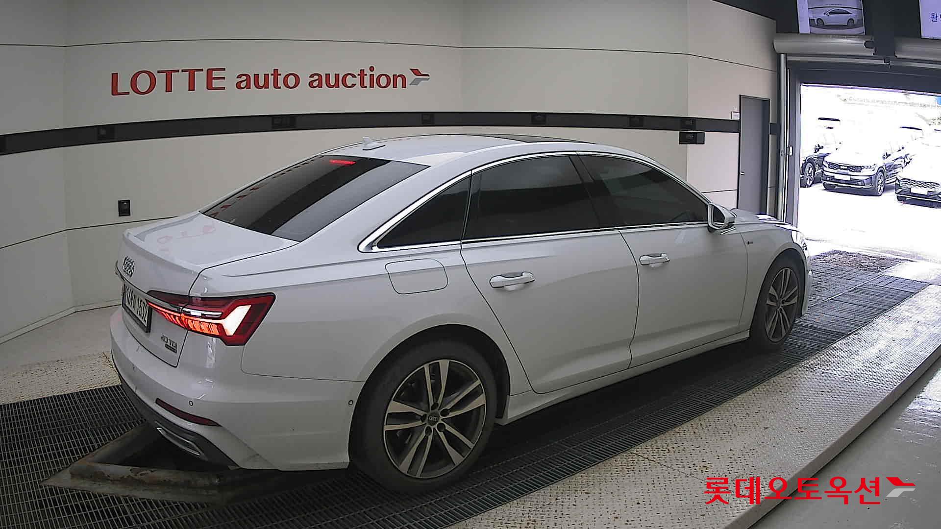 اودي A6