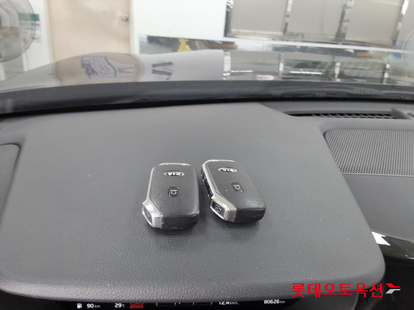 Kia K5 id 3010961 из Кореи 33