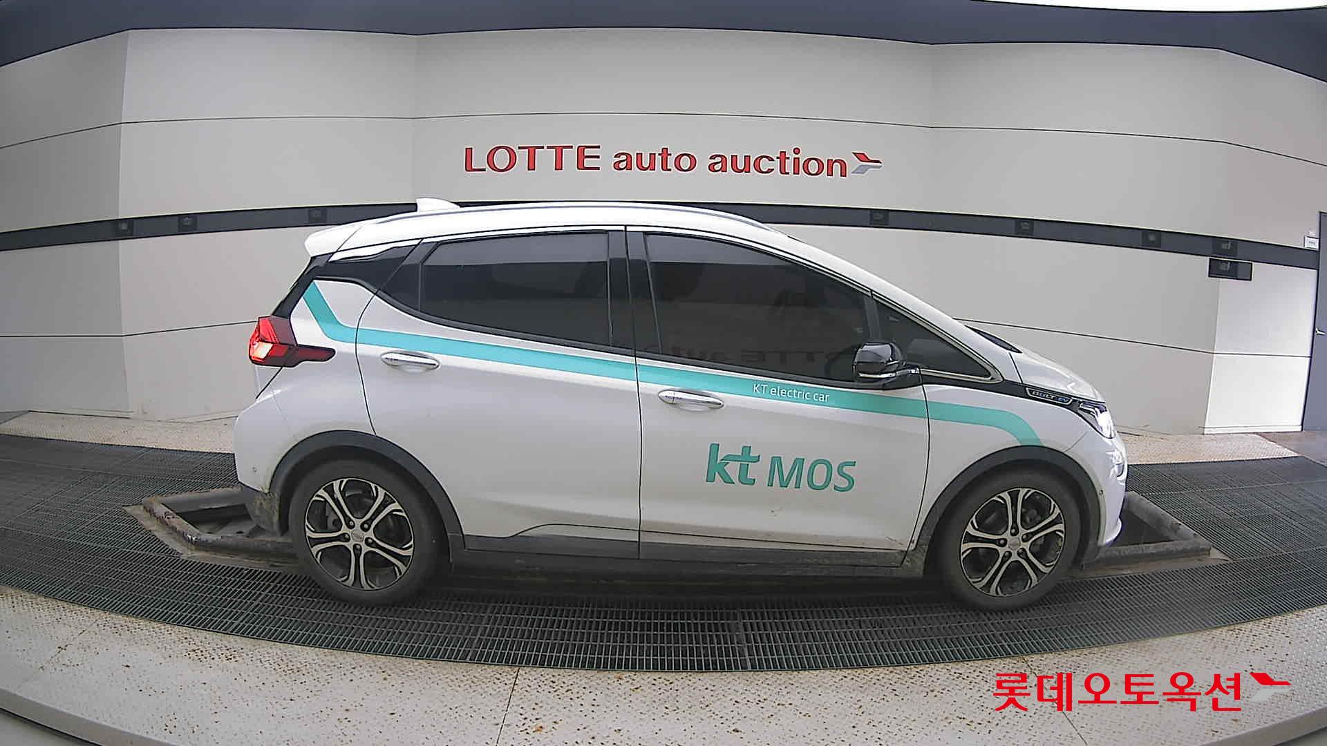 Korea G M Bolt (EV) 2019 Pure White из Кореи, фото 3