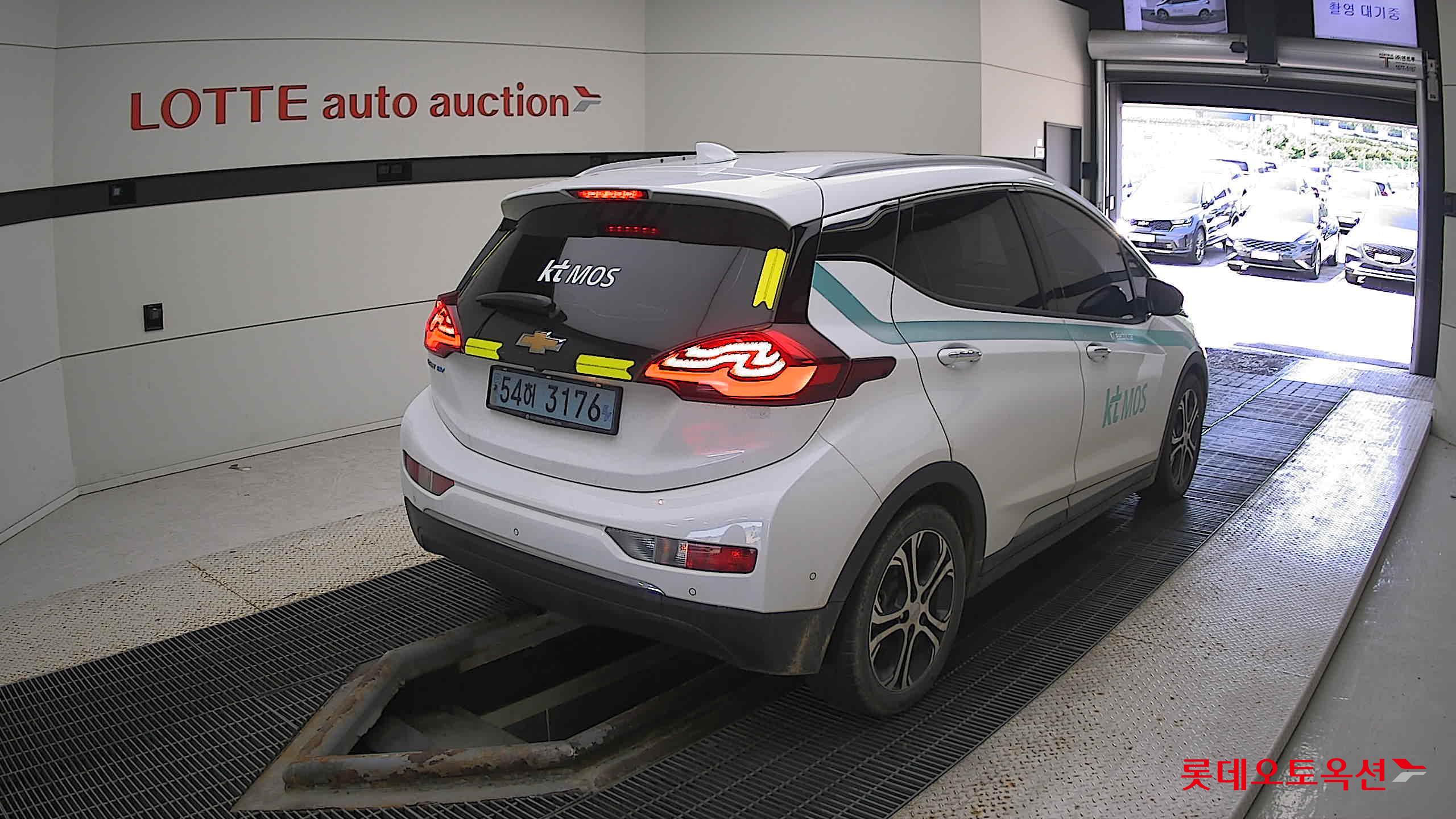 Korea G M Bolt (EV) 2019 Pure White из Кореи, фото 4