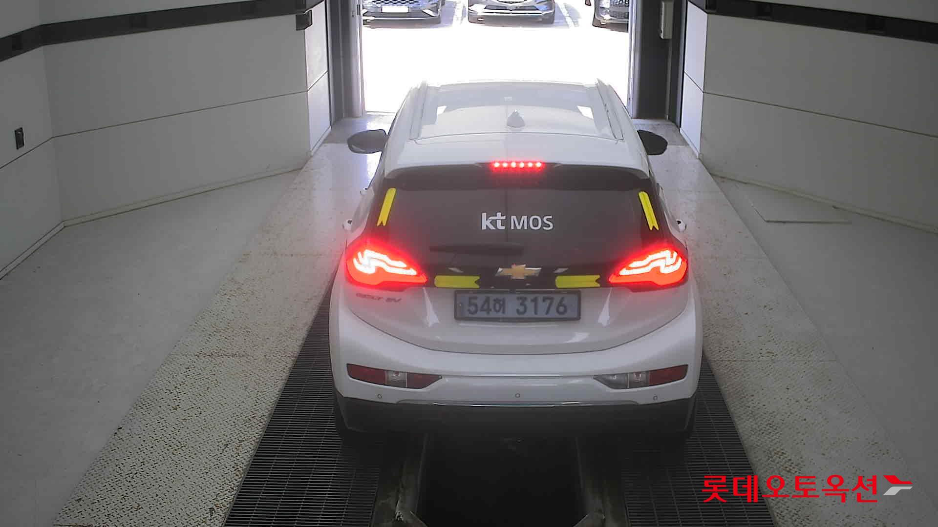Korea G M Bolt (EV) 2019 Pure White из Кореи, фото 5