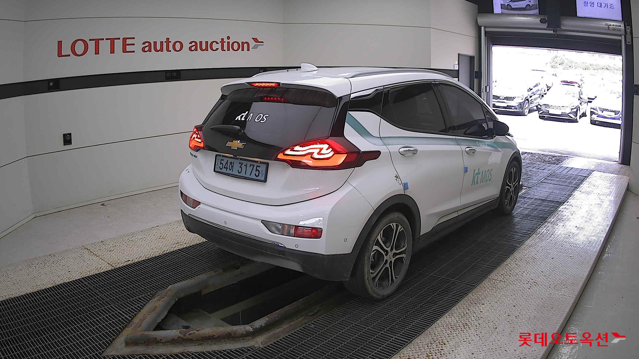 Korea G M Bolt (EV) 2019 Pure White из Кореи, фото 4