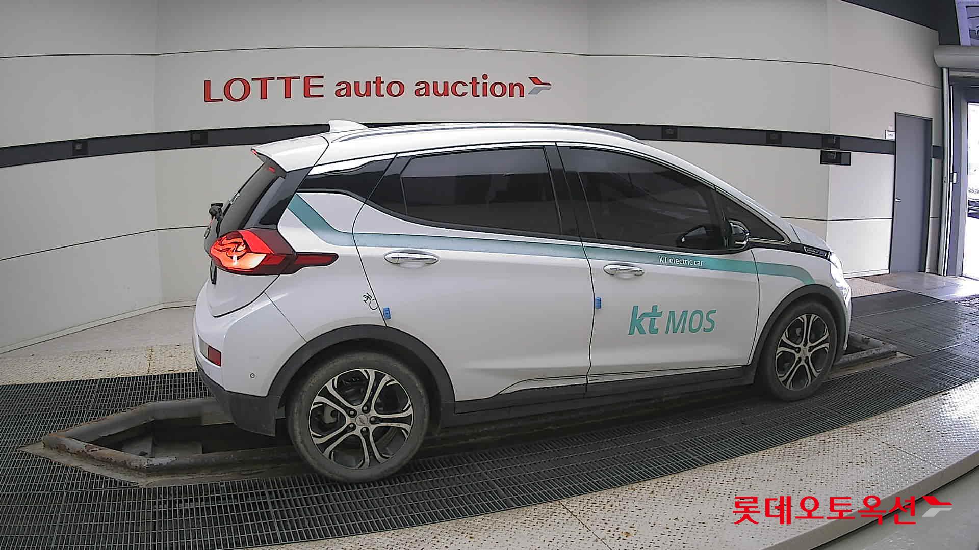 Korea G M Bolt (EV) id 3015806 из Кореи 18