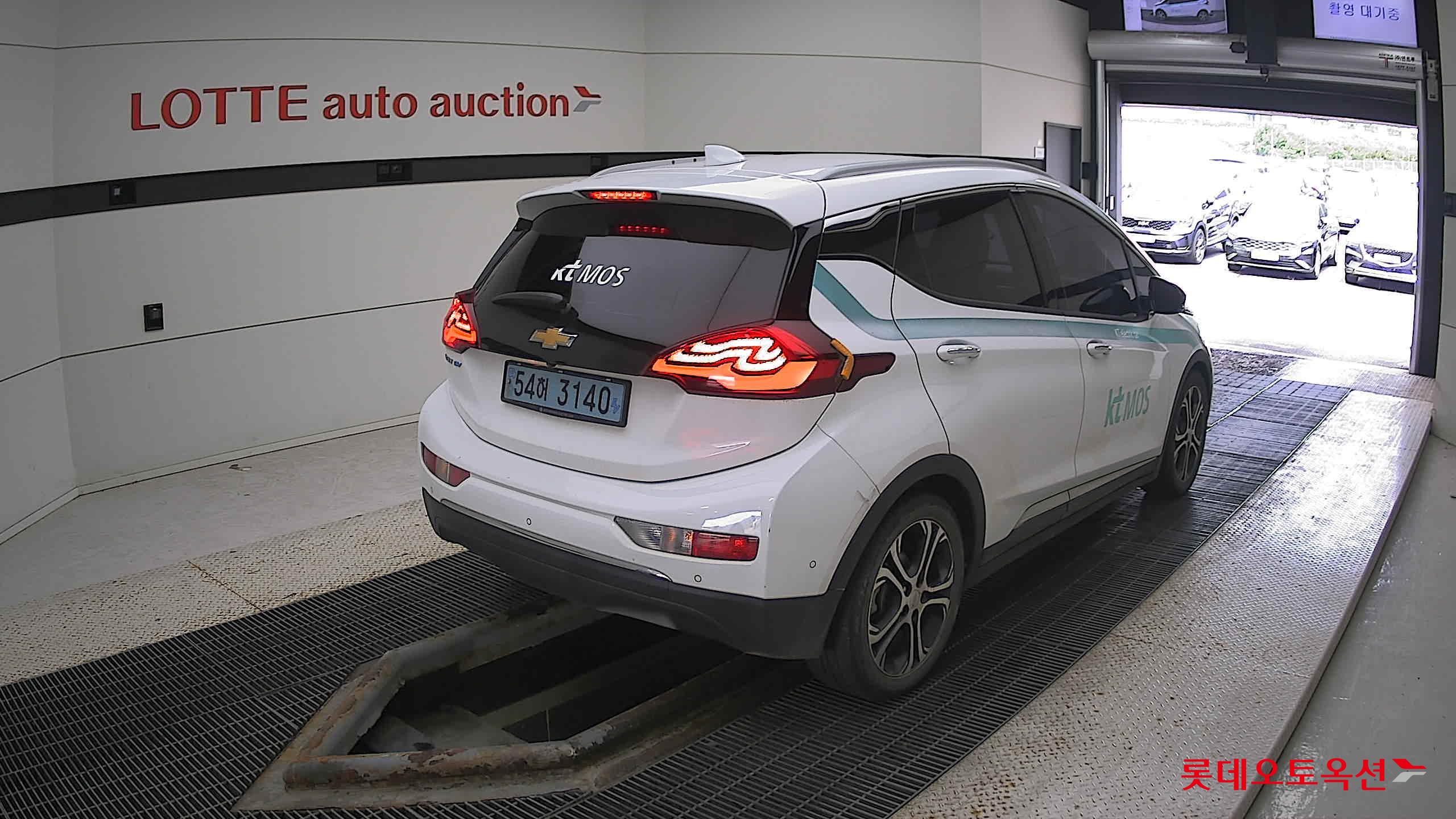 Korea G M Bolt (EV) 2019 Pure White из Кореи, фото 4