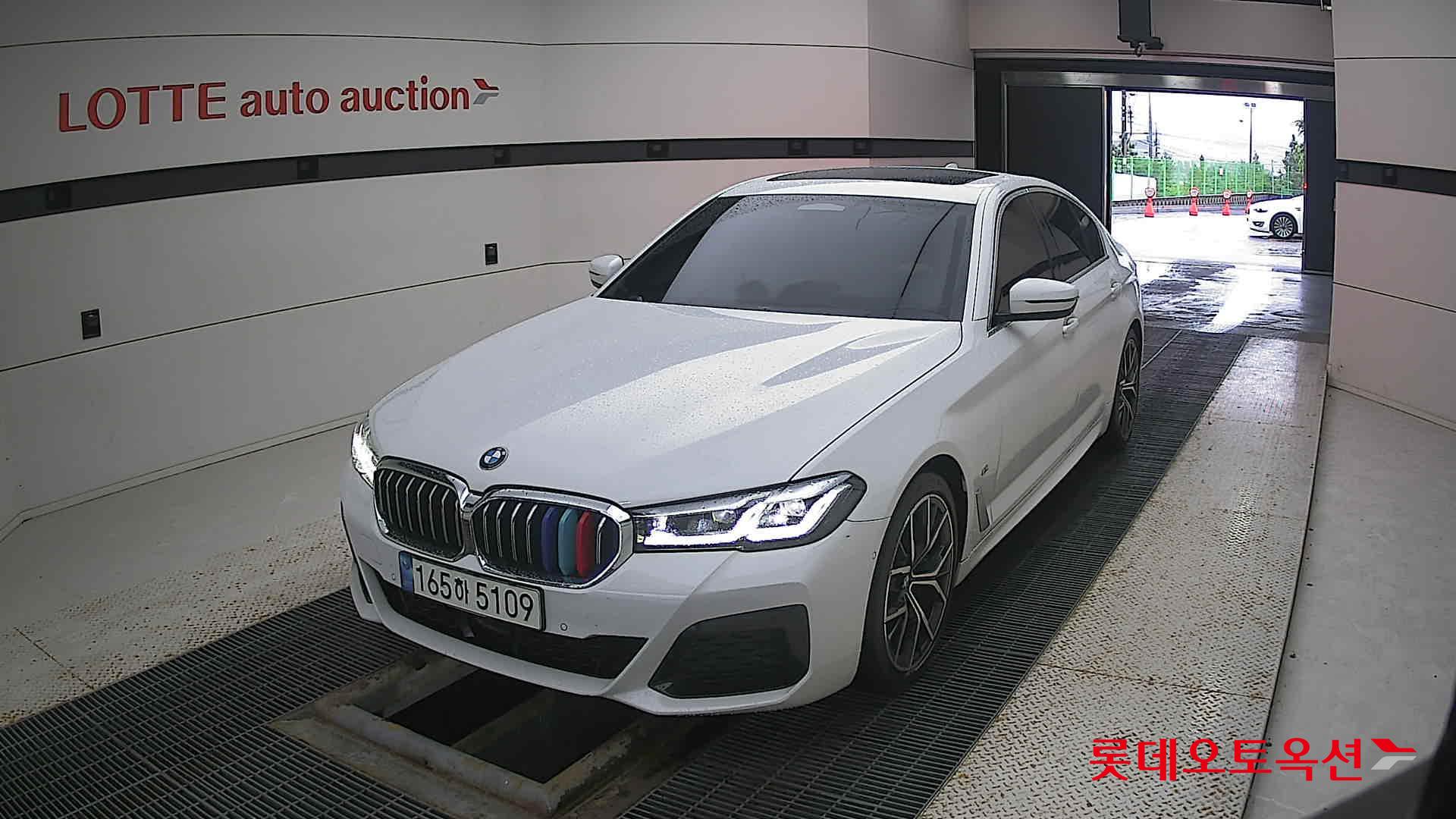 BMW - 530I (2022)