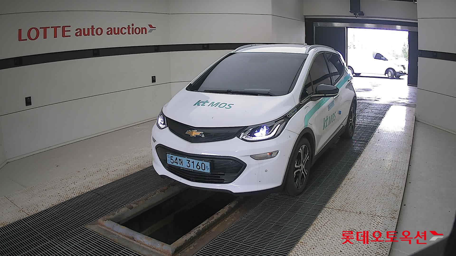 Korea G M Bolt (EV) 2019 Pure White из Кореи