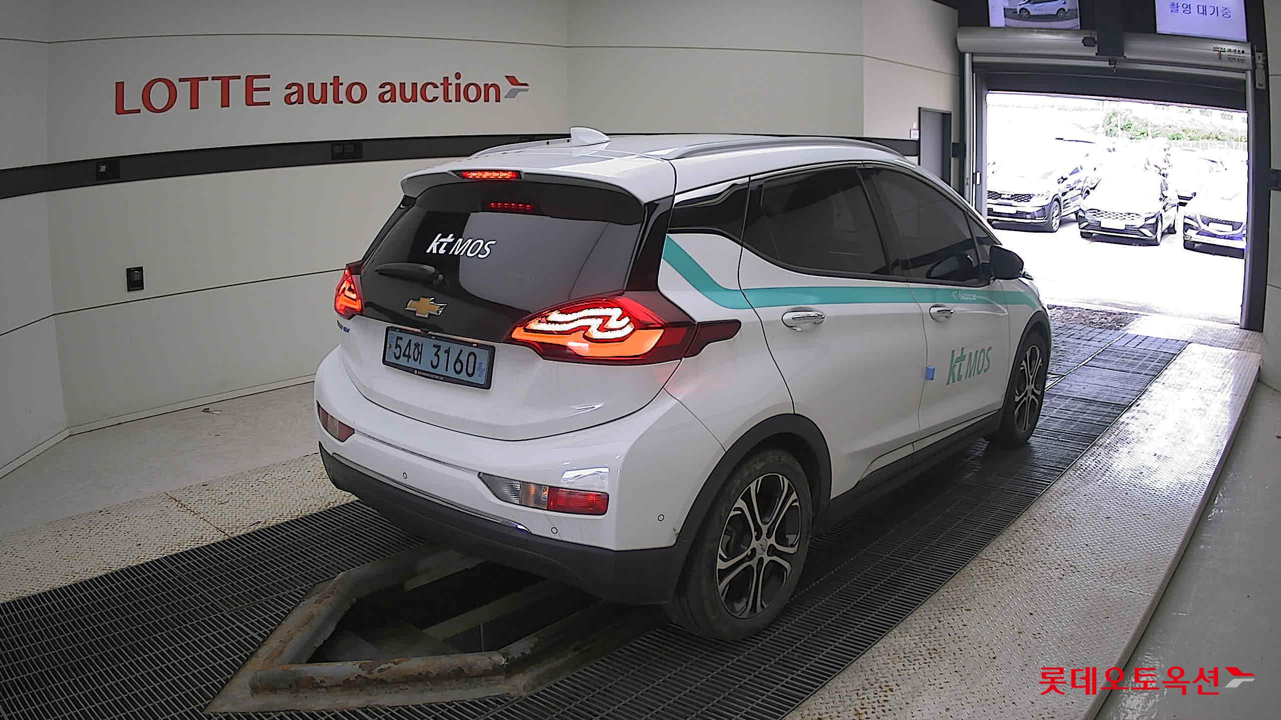 Korea G M Bolt (EV) 2019 Pure White из Кореи, фото 4