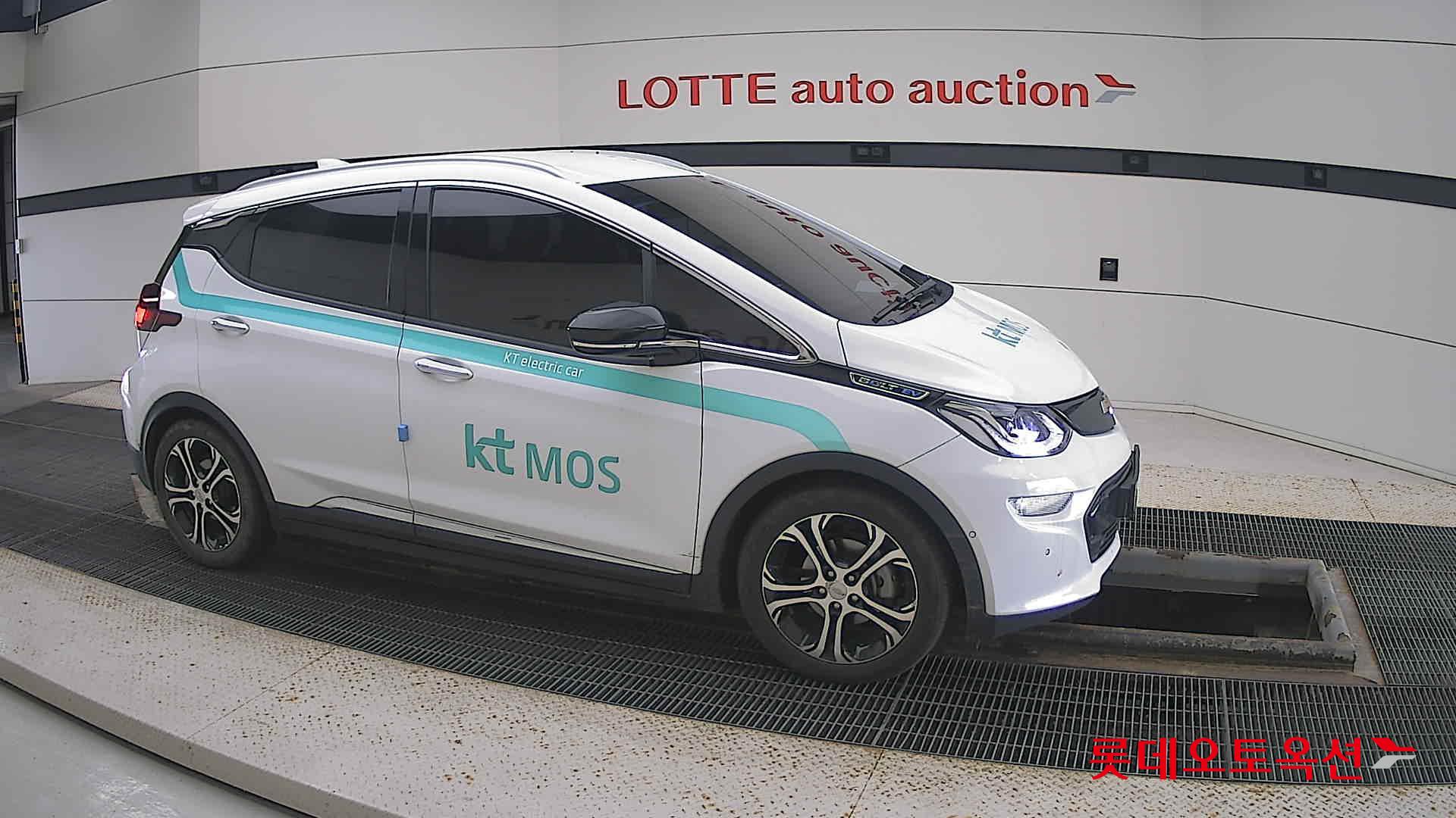 Korea G M Bolt (EV) id 3015799 из Кореи 17