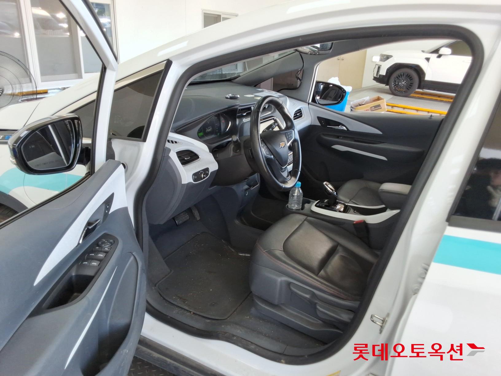 Korea G M Bolt (EV) id 3015795 из Кореи 34