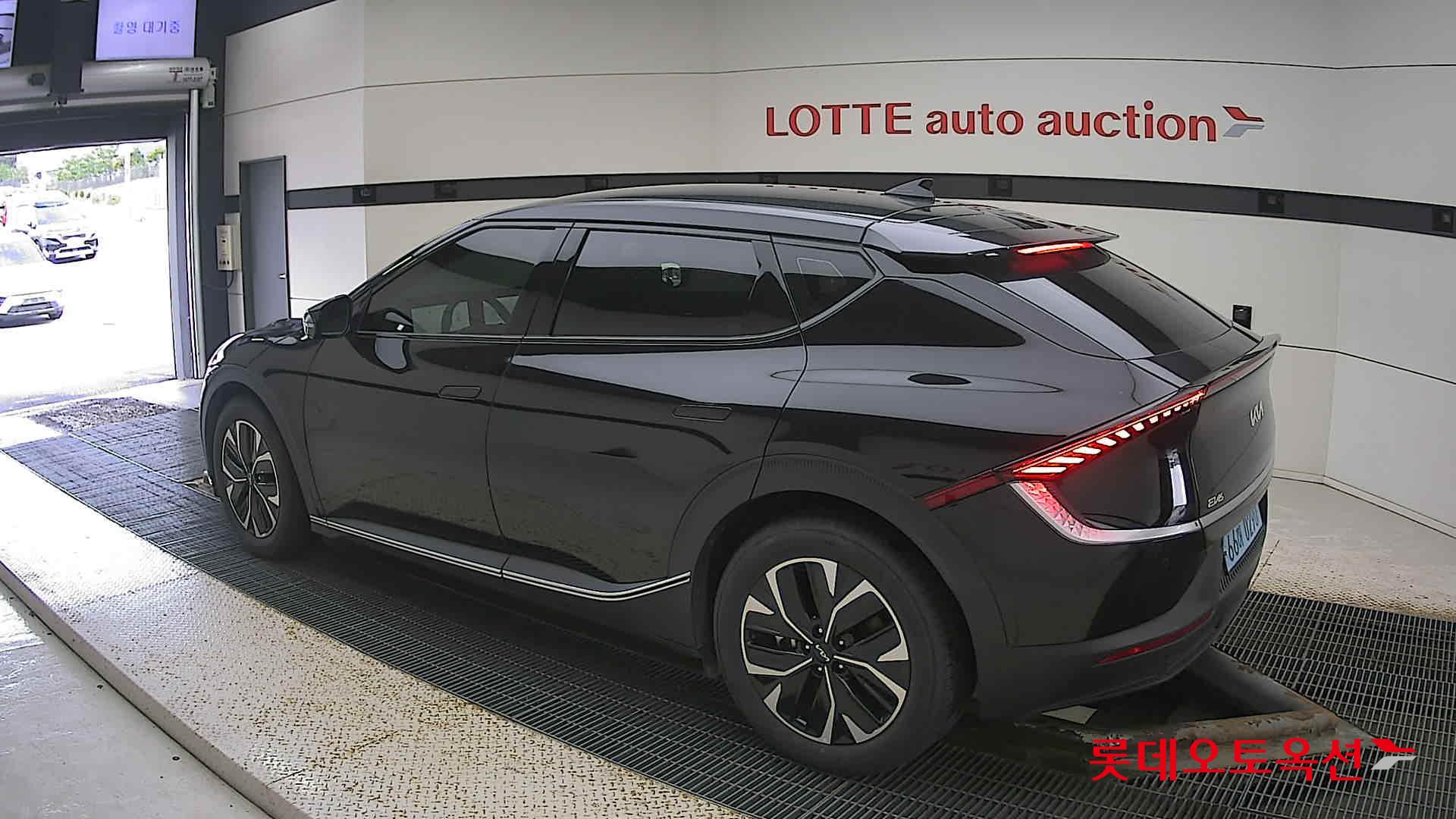 Kia EV6 id 3097969 из Кореи 10