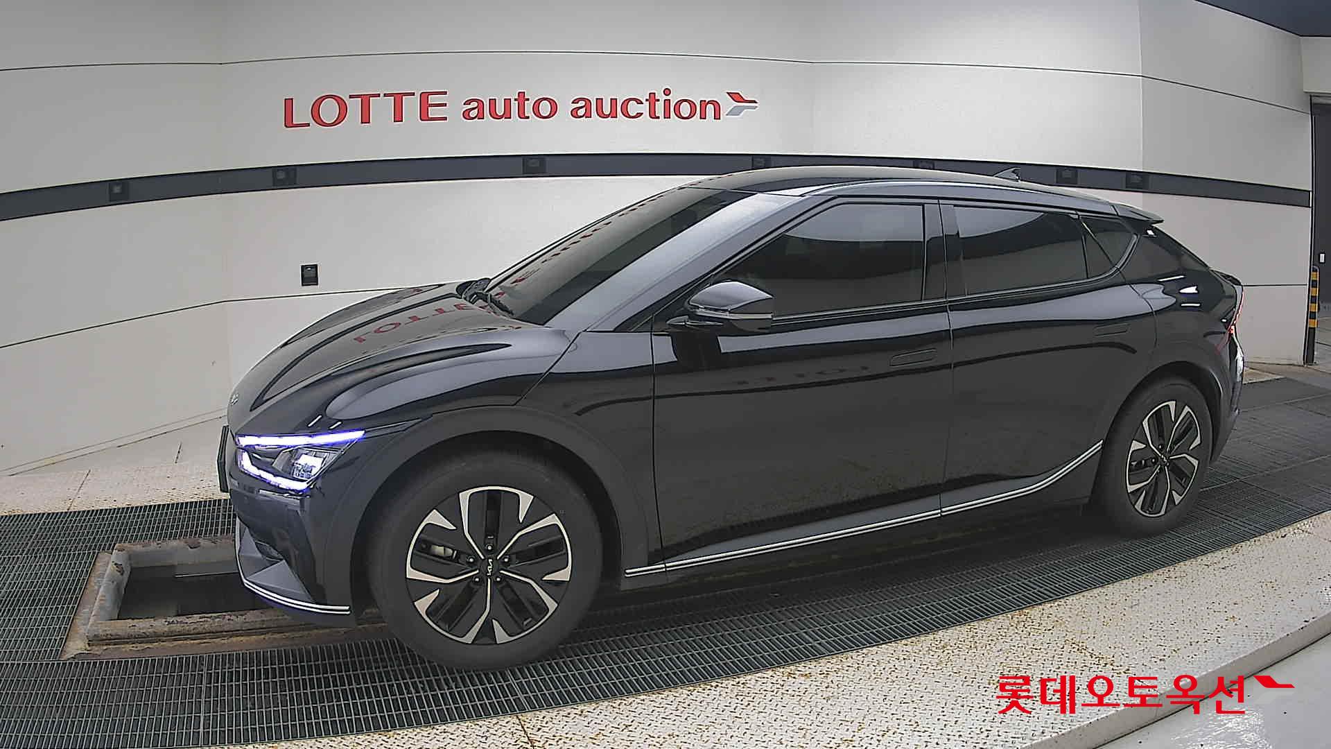 Kia EV6 id 3097969 из Кореи 12