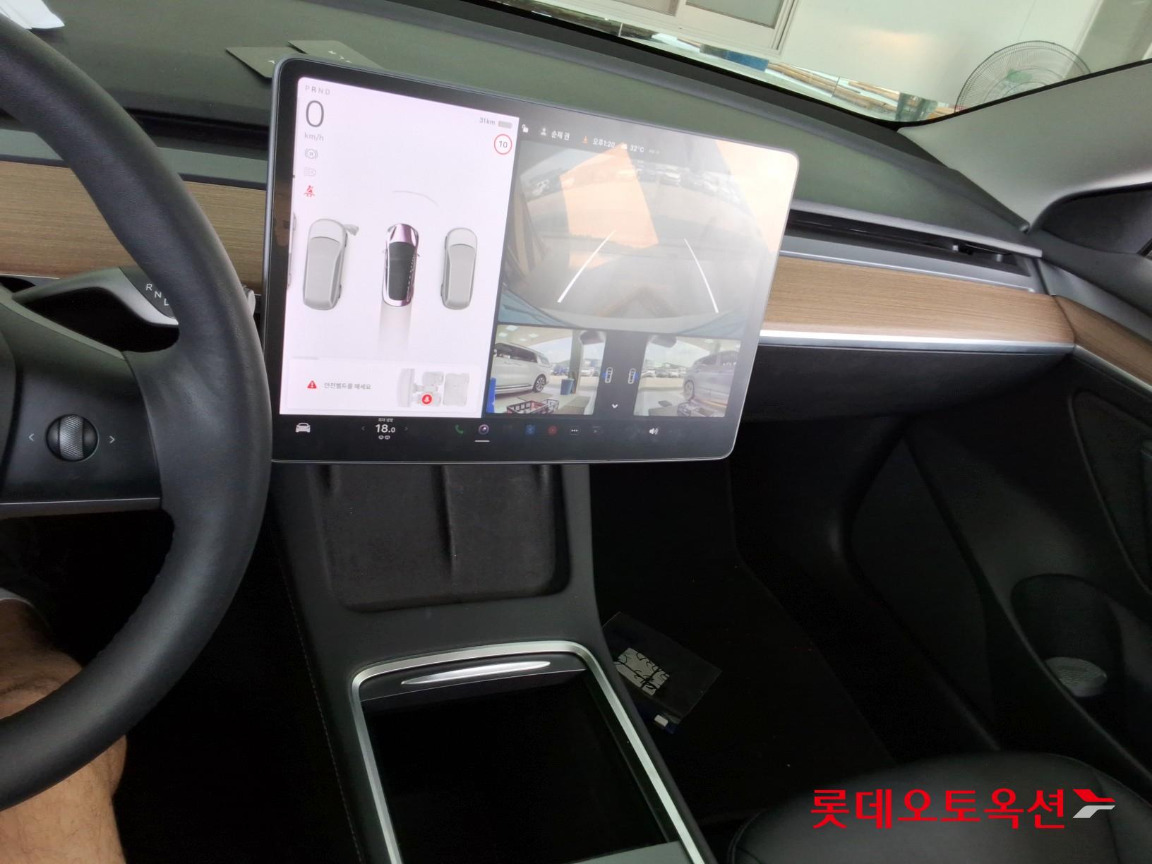 تسلا MODEL 3