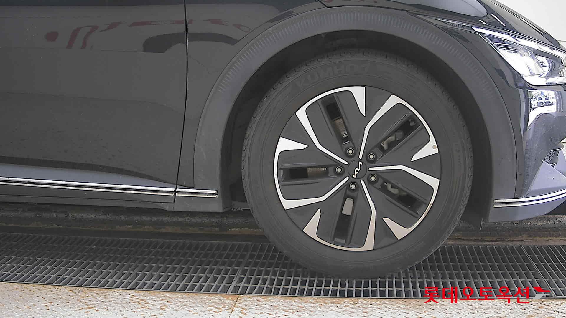 Kia EV6 id 3052553 из Кореи 23