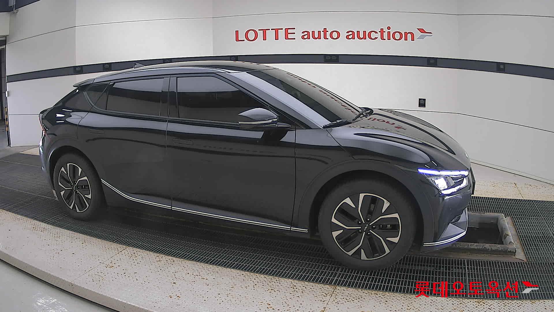 Kia EV6 id 3057700 из Кореи 17