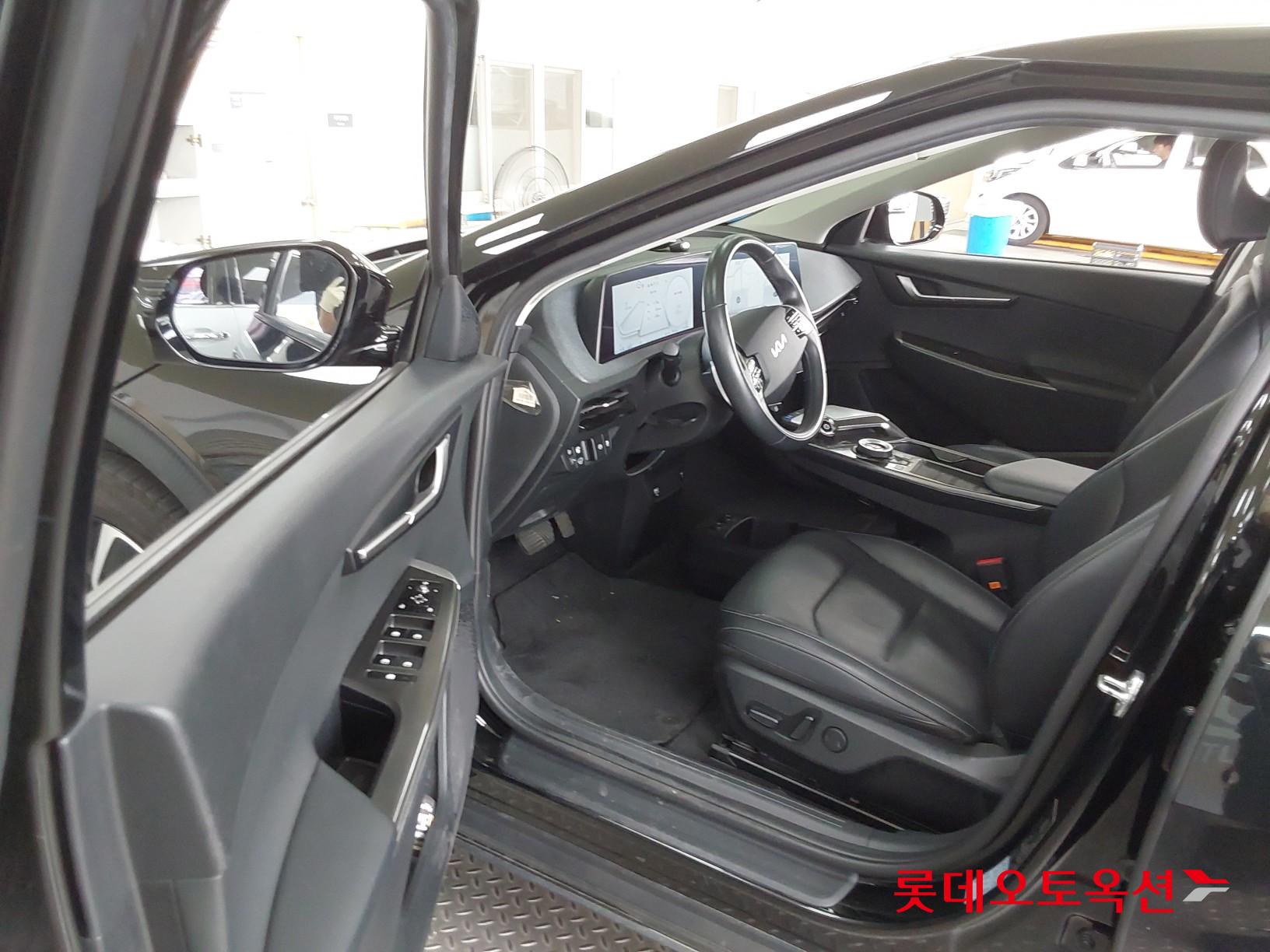 Kia EV6 id 3057708 из Кореи 35