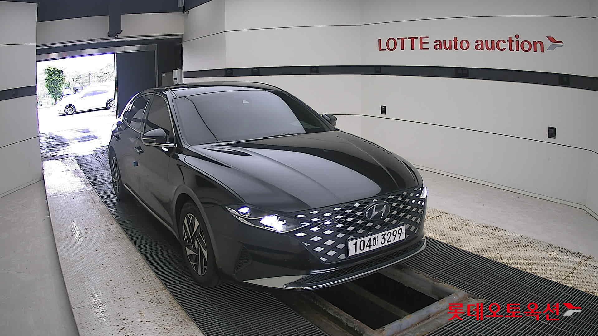 Hyundai Grandeur Hybrid id 3052543 из Кореи 15