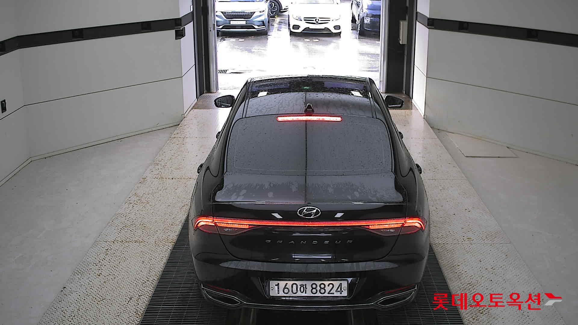 Hyundai Grandeur Hybrid 2022 Midnight Black Pearl из Кореи, фото 5
