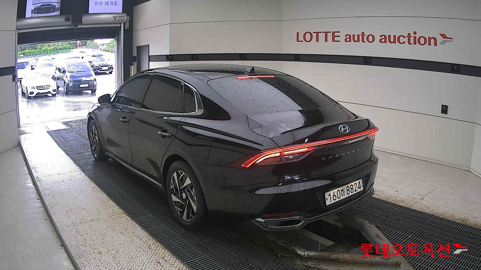 Hyundai Grandeur Hybrid 2022 Midnight Black Pearl из Кореи, фото 6