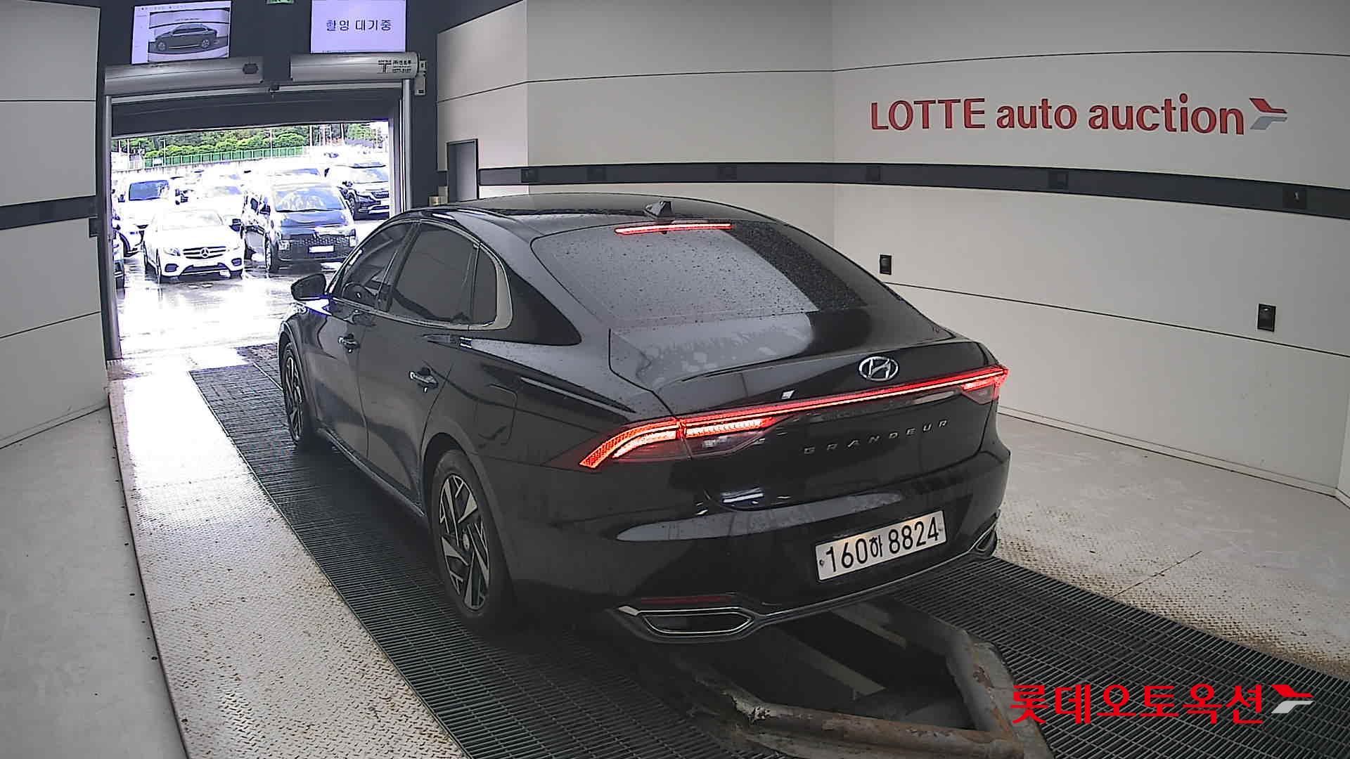 Hyundai Grandeur Hybrid id 3052510 из Кореи 9