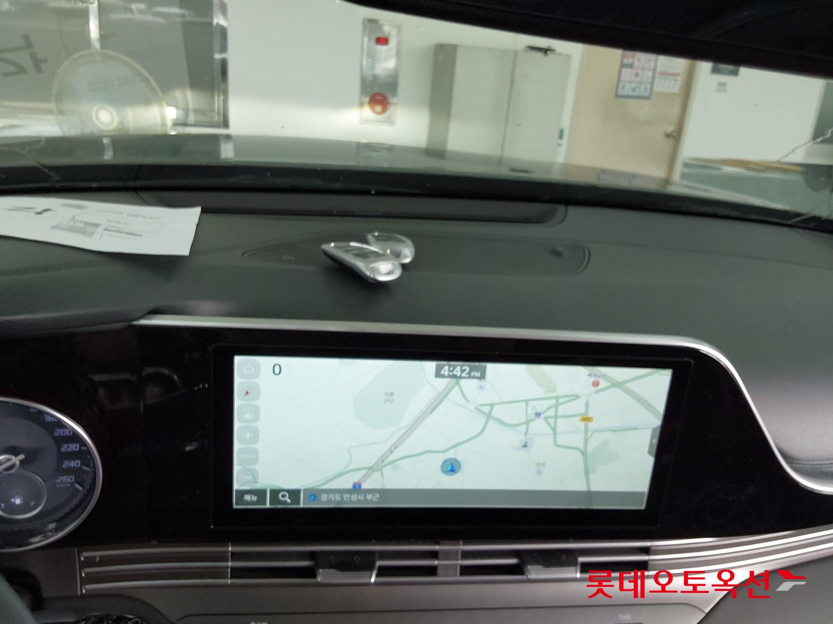 Hyundai Grandeur Hybrid id 3052510 из Кореи 31