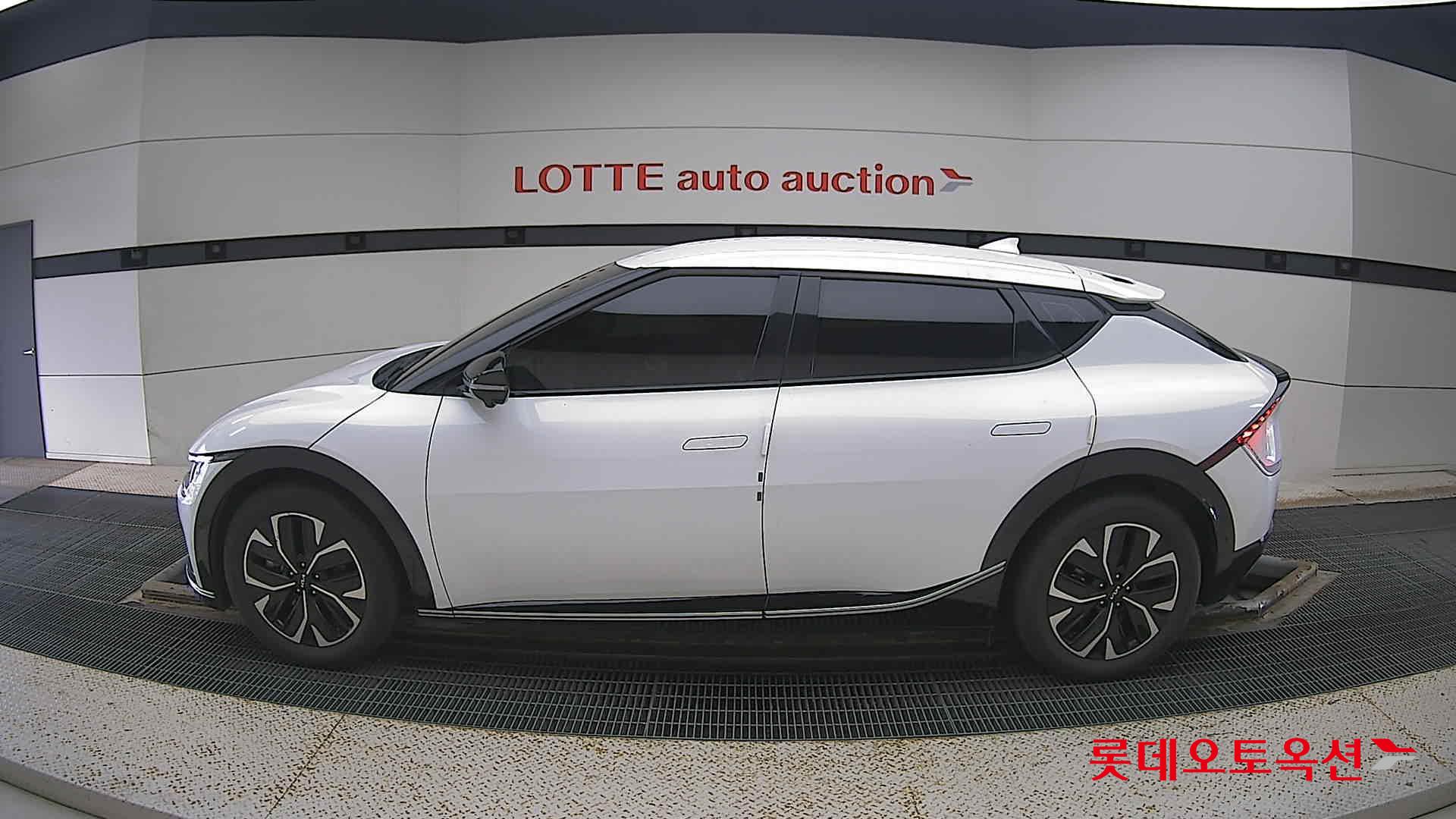 Kia EV6 id 3097984 из Кореи 7