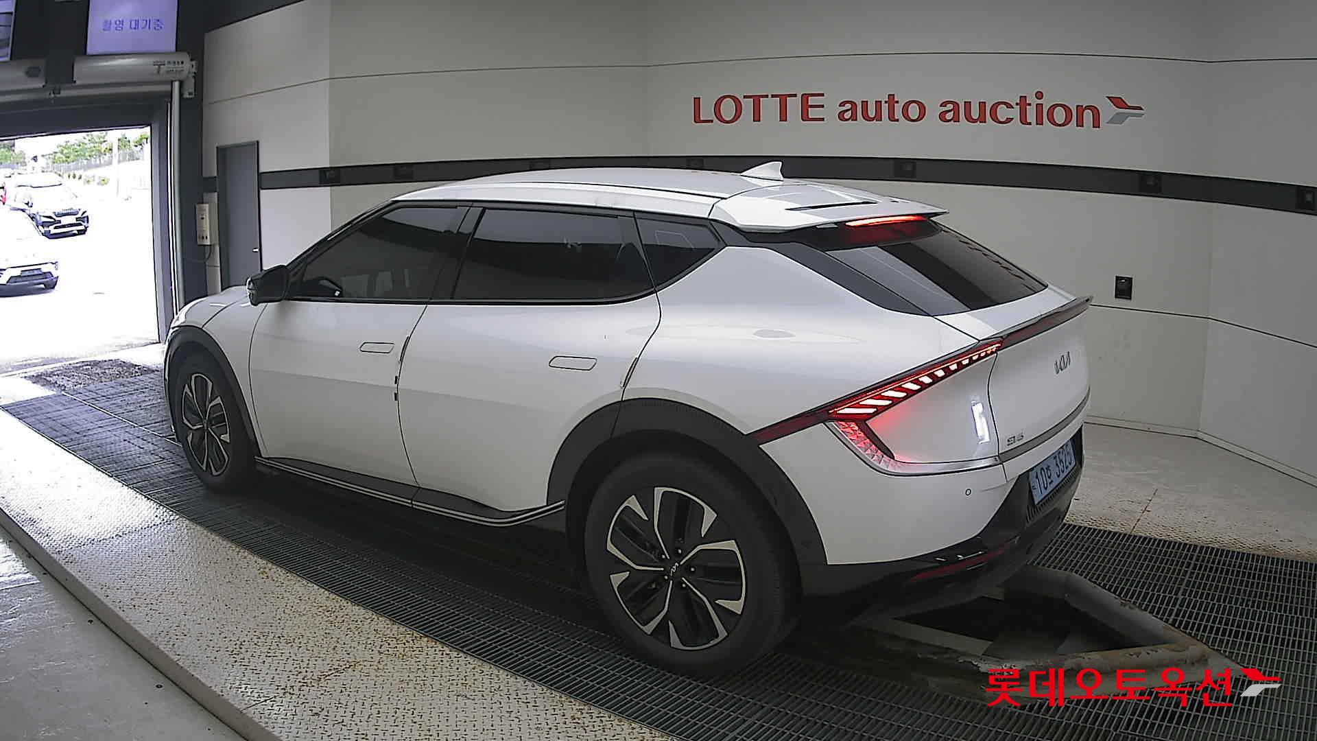 Kia EV6 id 3097984 из Кореи 10