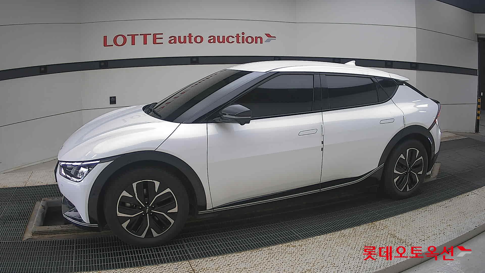 Kia EV6 id 3097984 из Кореи 12