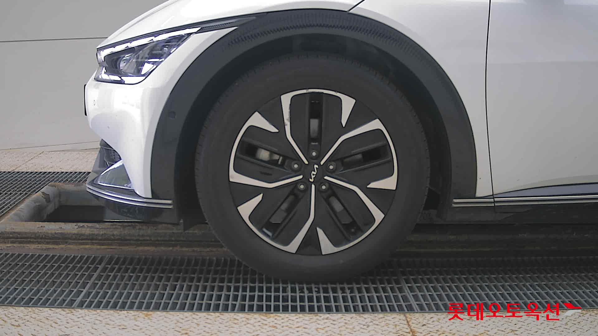 Kia EV6 id 3097984 из Кореи 21