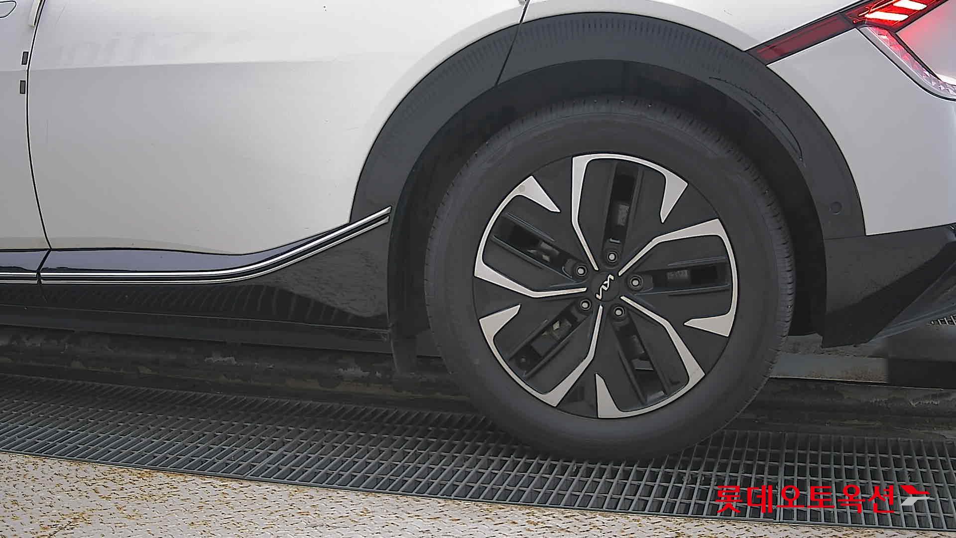 Kia EV6 id 3097984 из Кореи 22