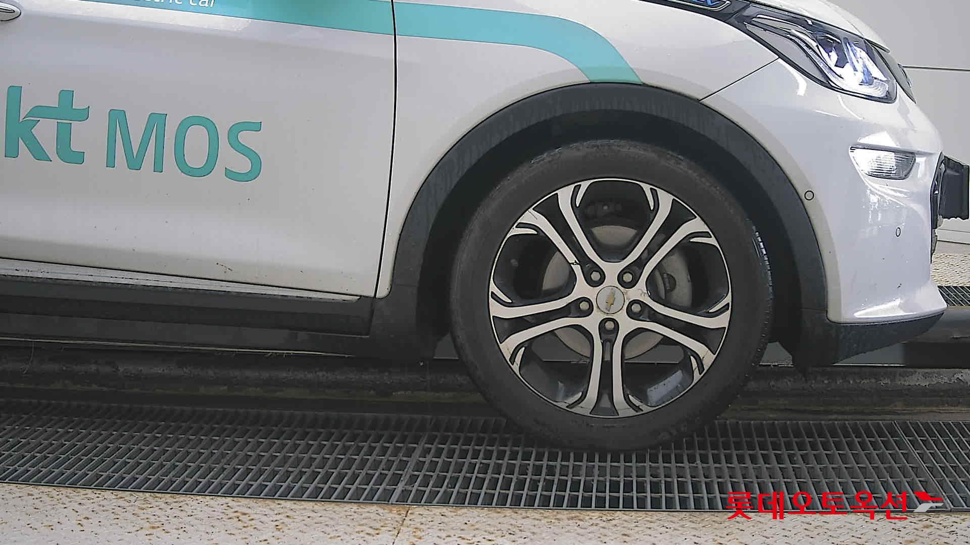 Korea G M Bolt (EV) id 3052592 из Кореи 23