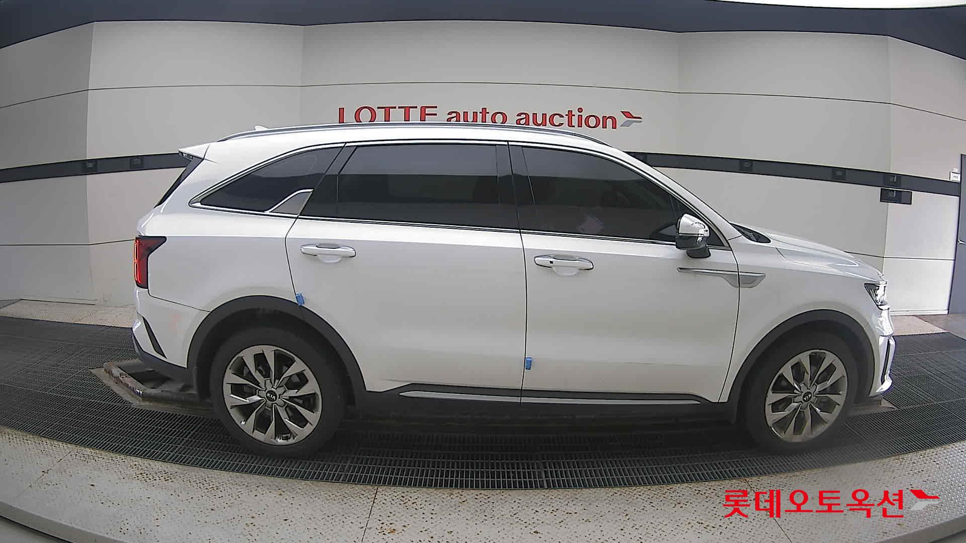 Kia Sorento 2021 Snow White Pearl (optional) из Кореи, фото 3