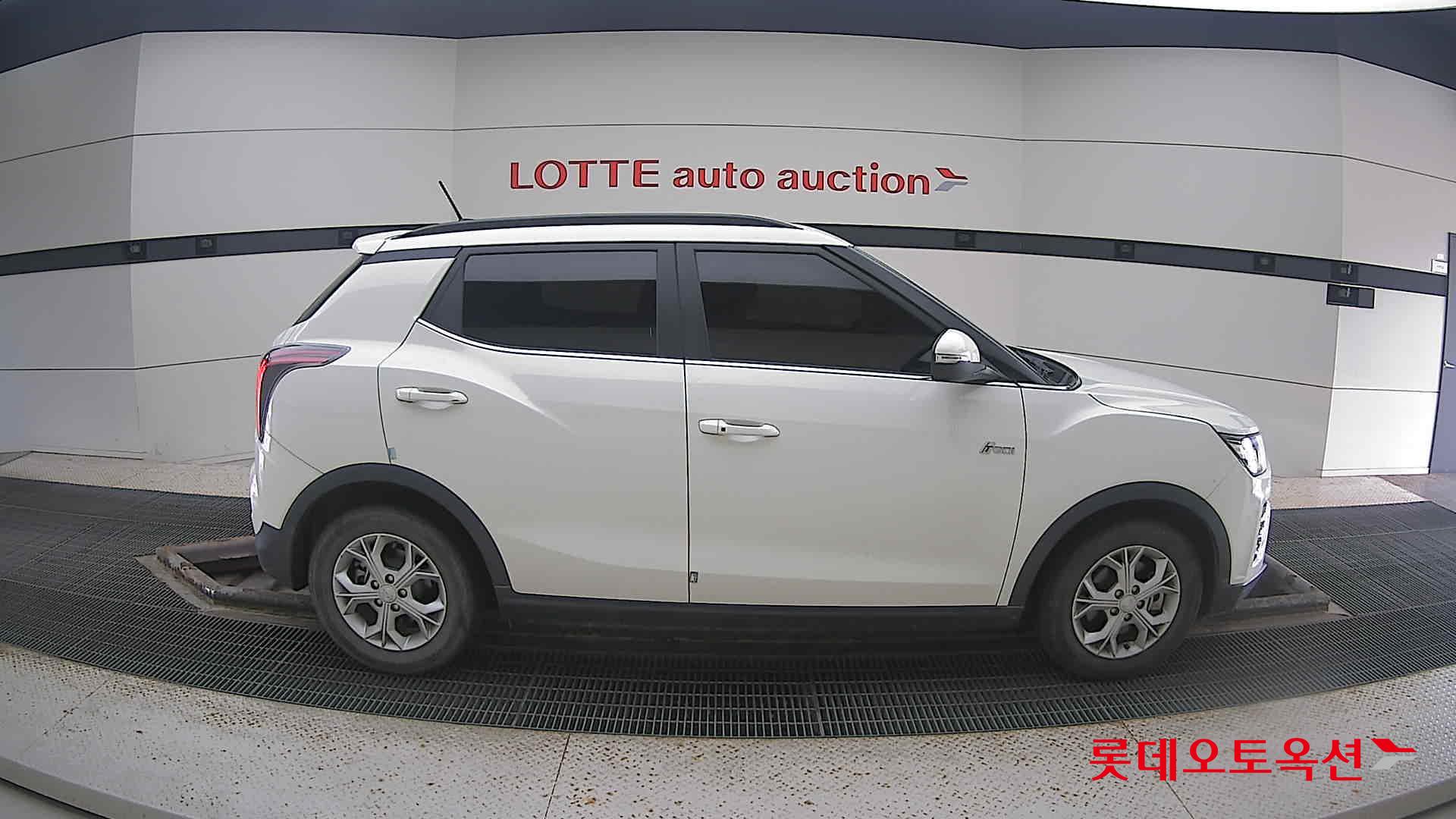 SsangYong Tivoli 2022 Grand White из Кореи, фото 3