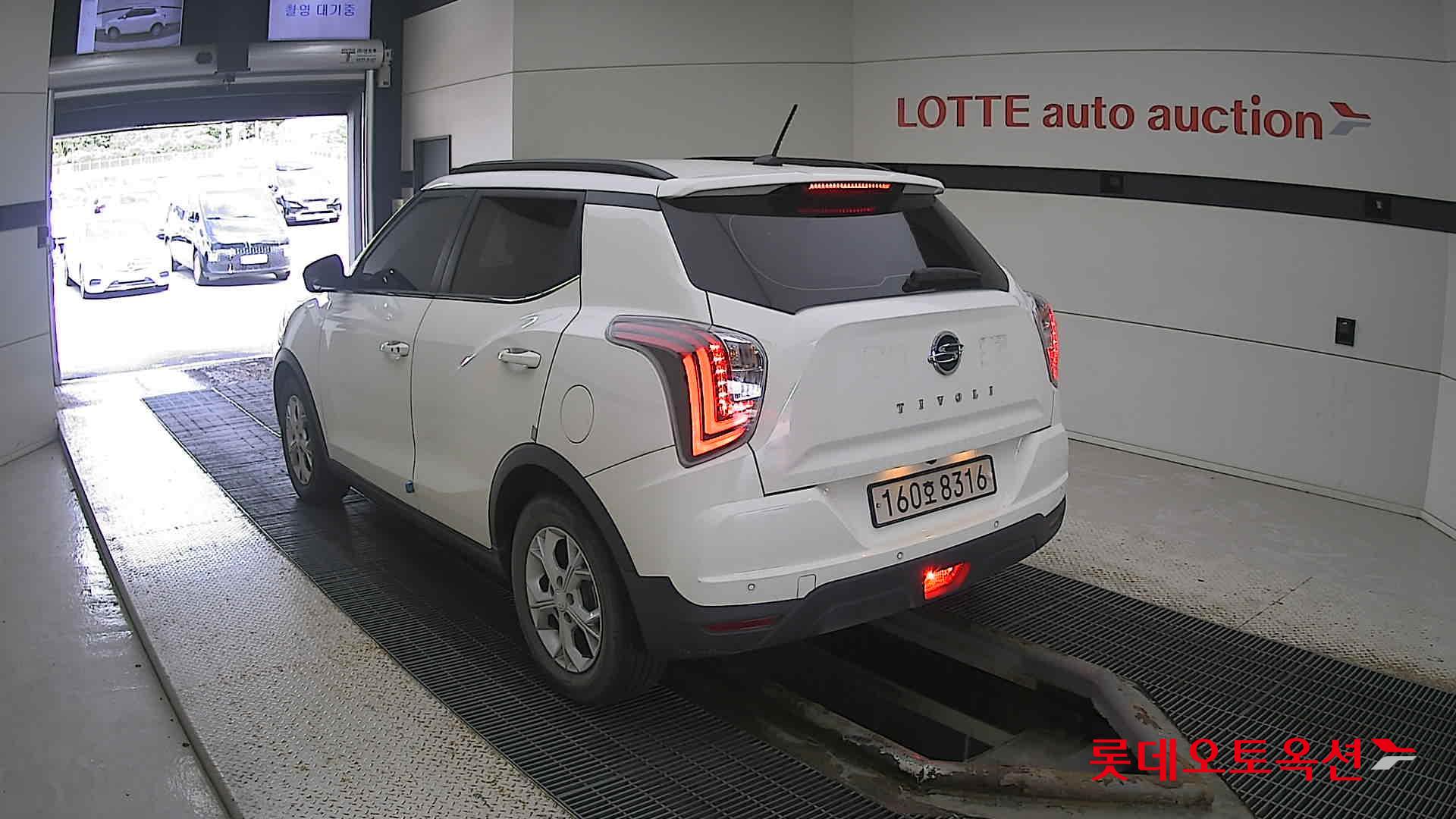 SsangYong Tivoli 2022 Grand White из Кореи, фото 6