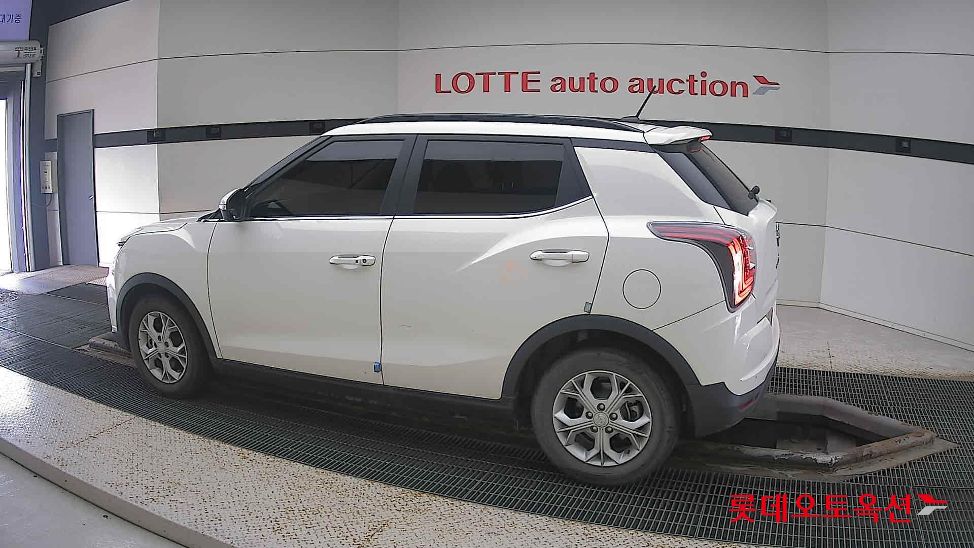 SsangYong Tivoli id 3052604 из Кореи 11