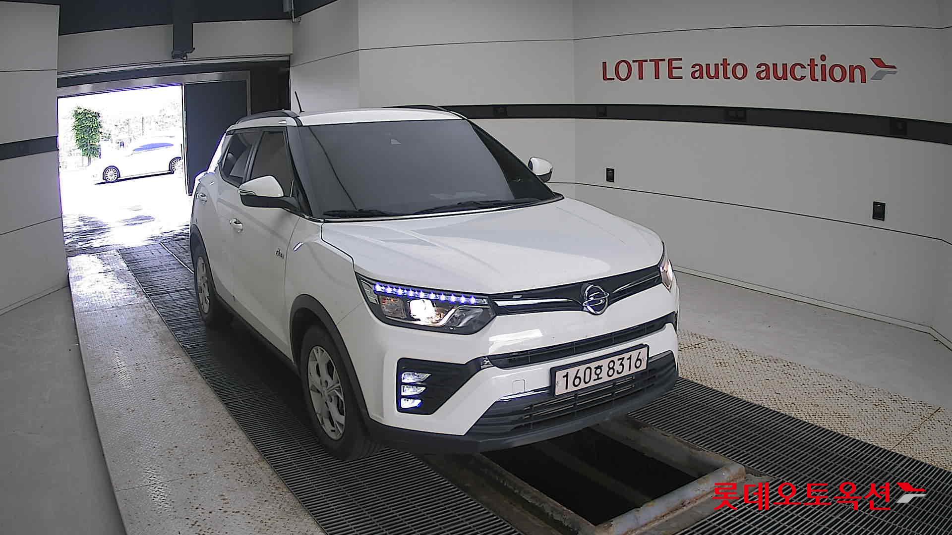 SsangYong Tivoli id 3052604 из Кореи 15