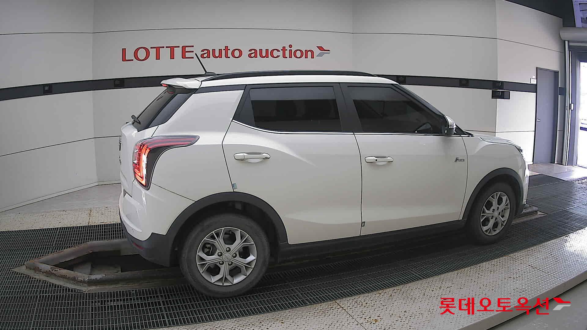 SsangYong Tivoli id 3052604 из Кореи 18