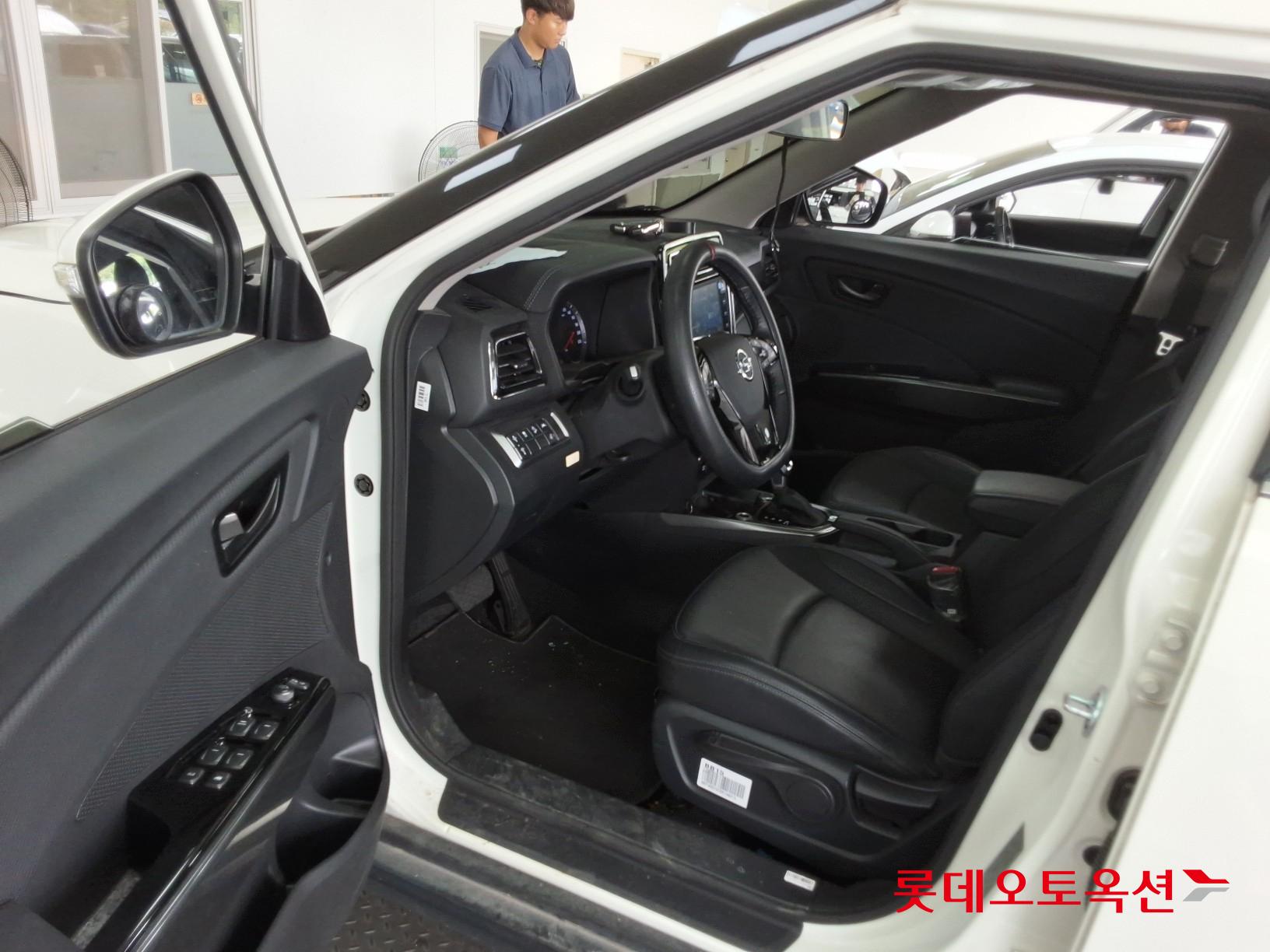 SsangYong Tivoli id 3052604 из Кореи 34