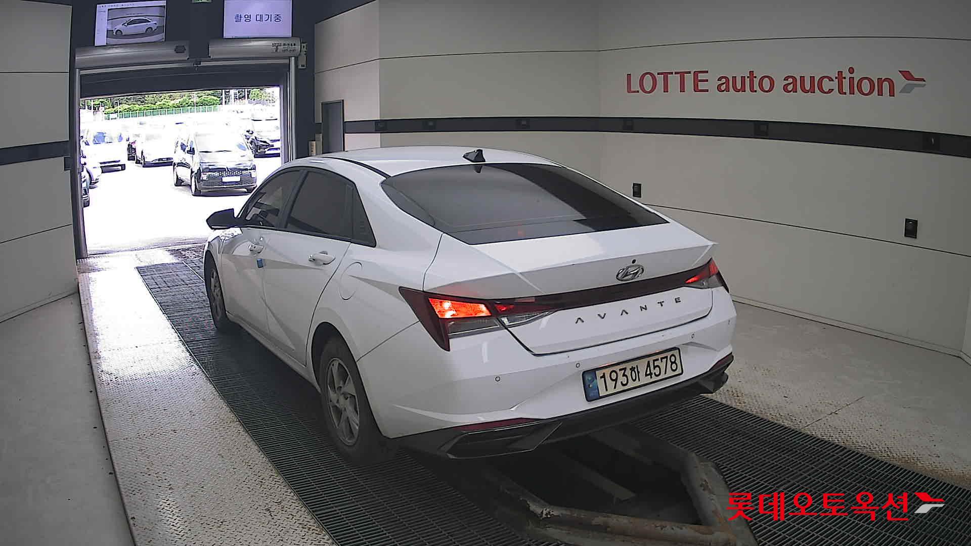 Hyundai Avante id 3052541 из Кореи 9