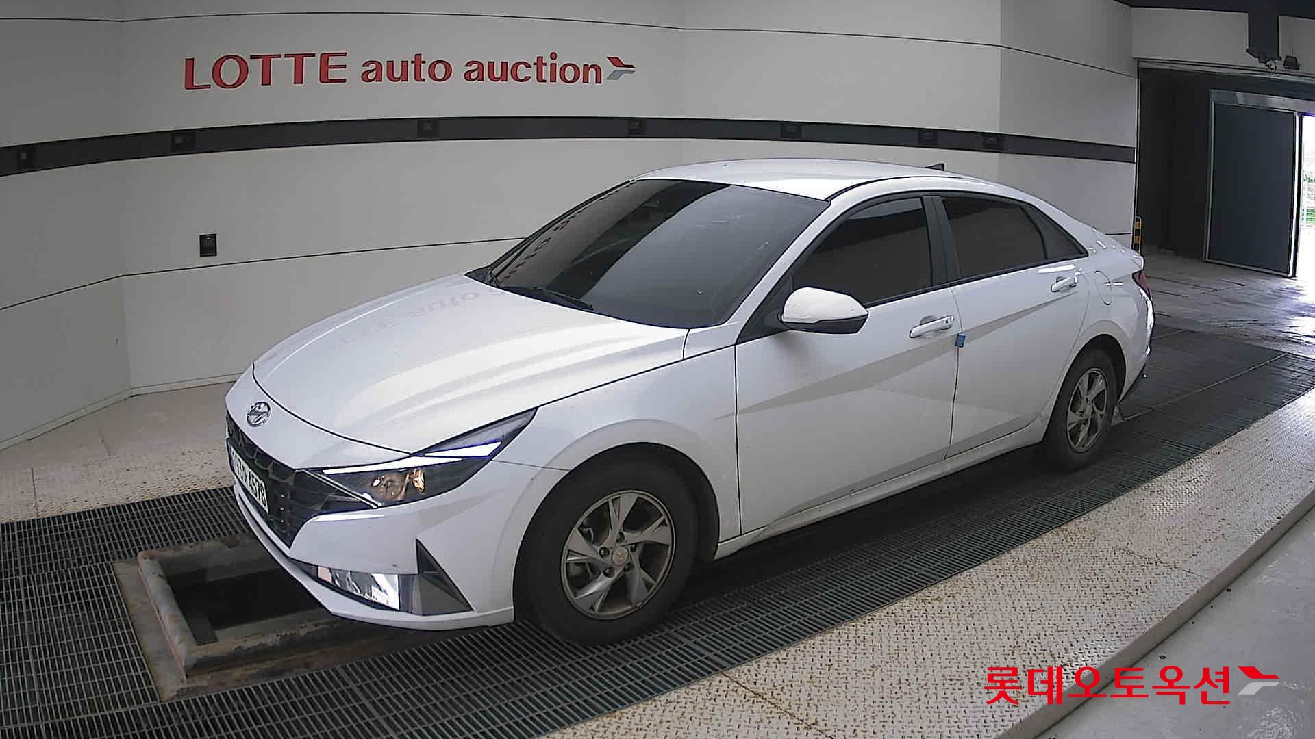 Hyundai Avante id 3052541 из Кореи 13