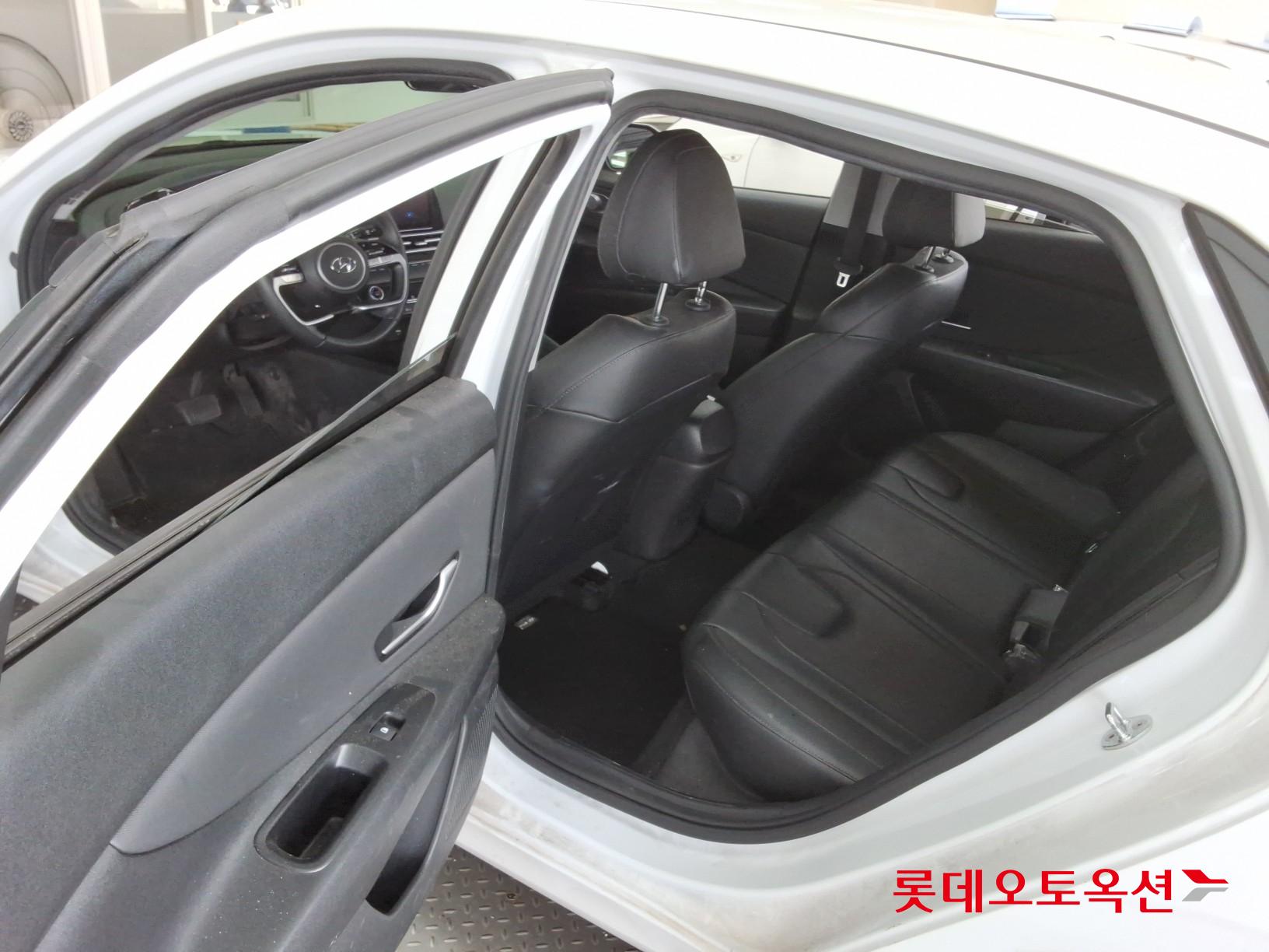 Hyundai Avante id 3052541 из Кореи 36