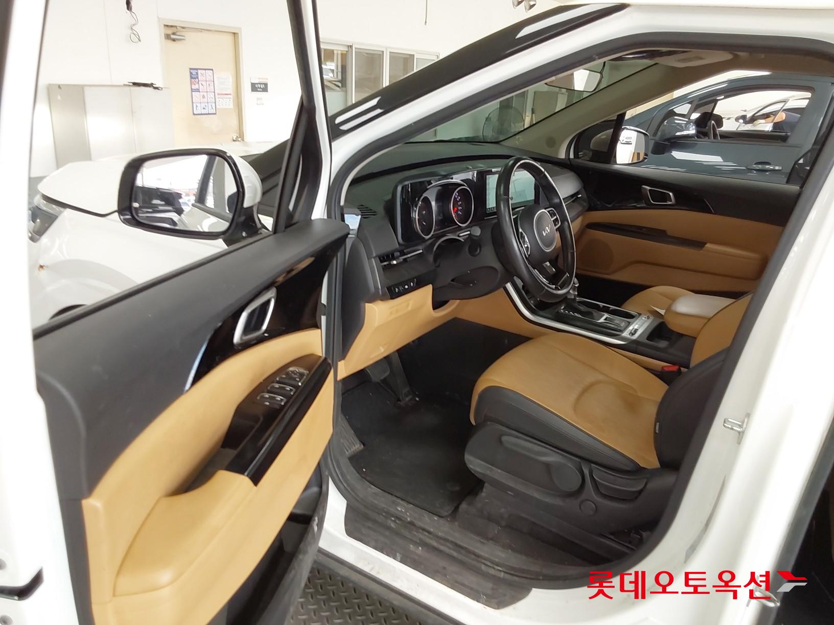 Kia Carnival id 3052552 из Кореи 35